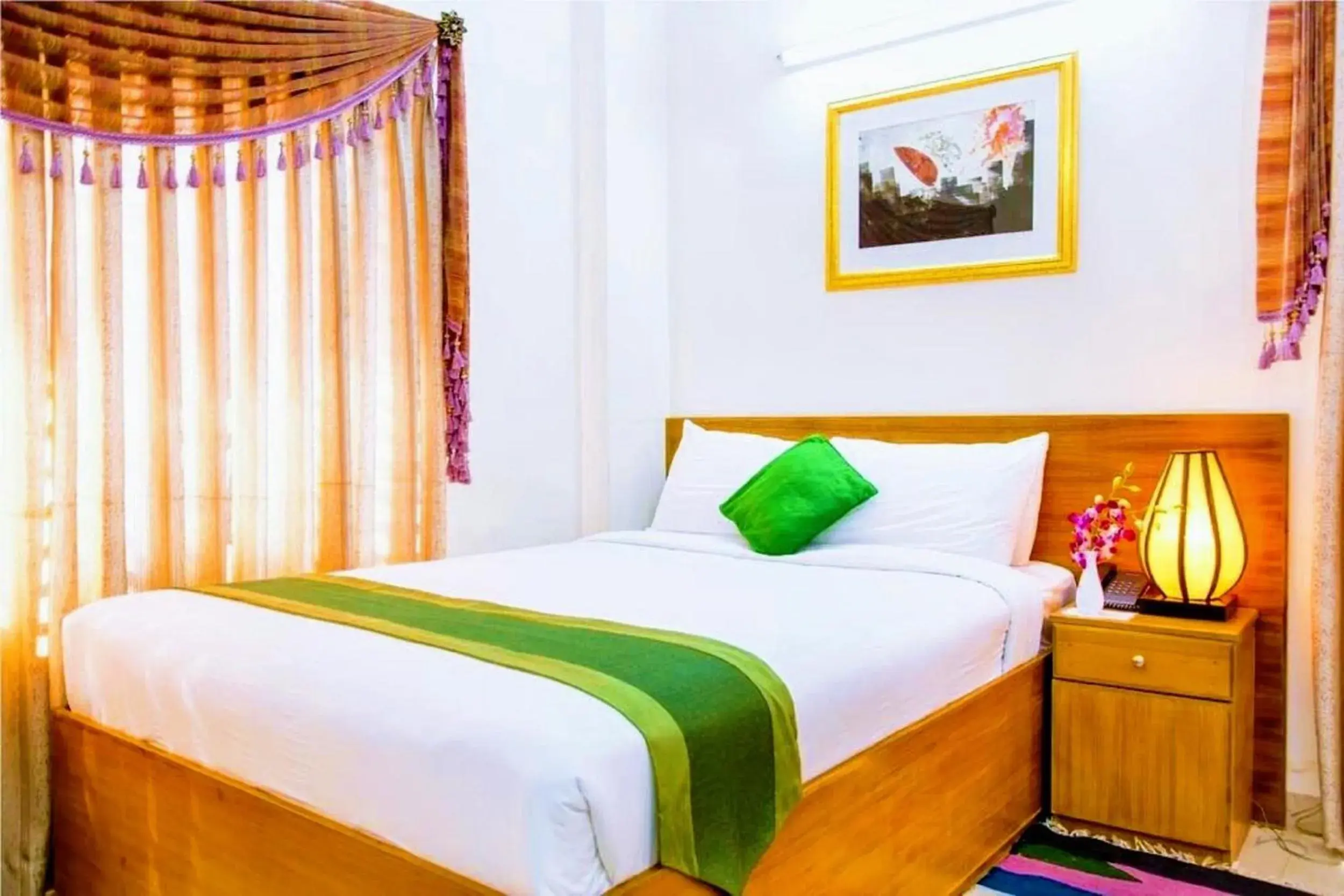 Bedroom, Bed in Dhaka Golden Inn - Banani'Lakeside Bedroom, Bed in Dhaka Golden Inn - Banani'Lakeside