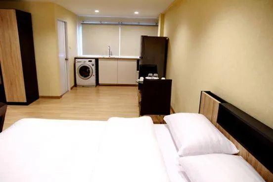 Bed in The Kaze 34 Hotel and Serviced Residence