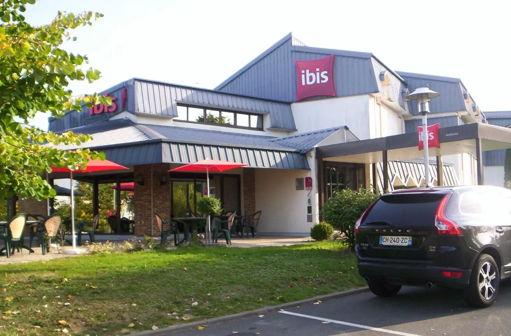 Property building in ibis Amboise Property building in ibis Amboise