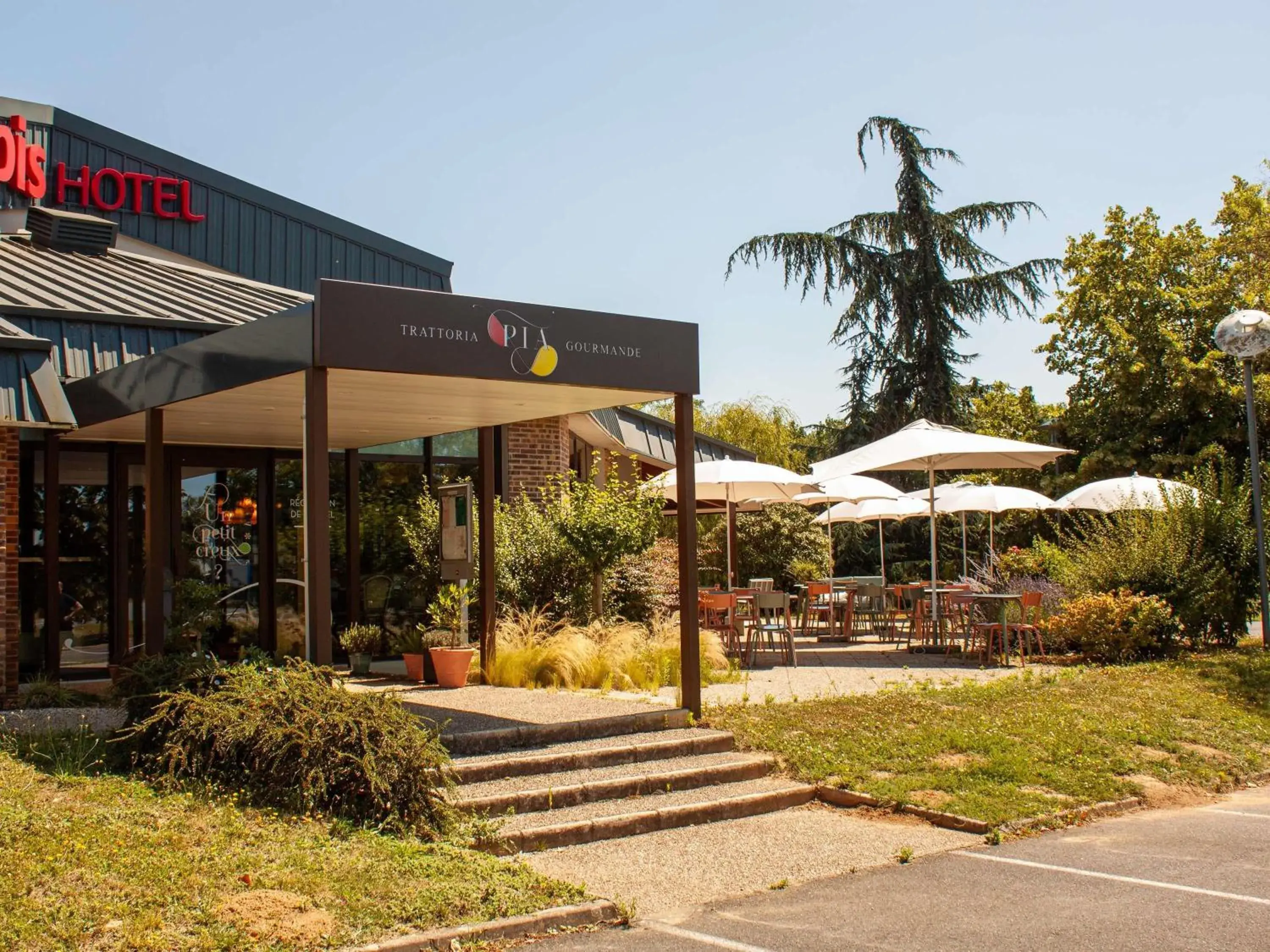 Property building in ibis Amboise Property building in ibis Amboise