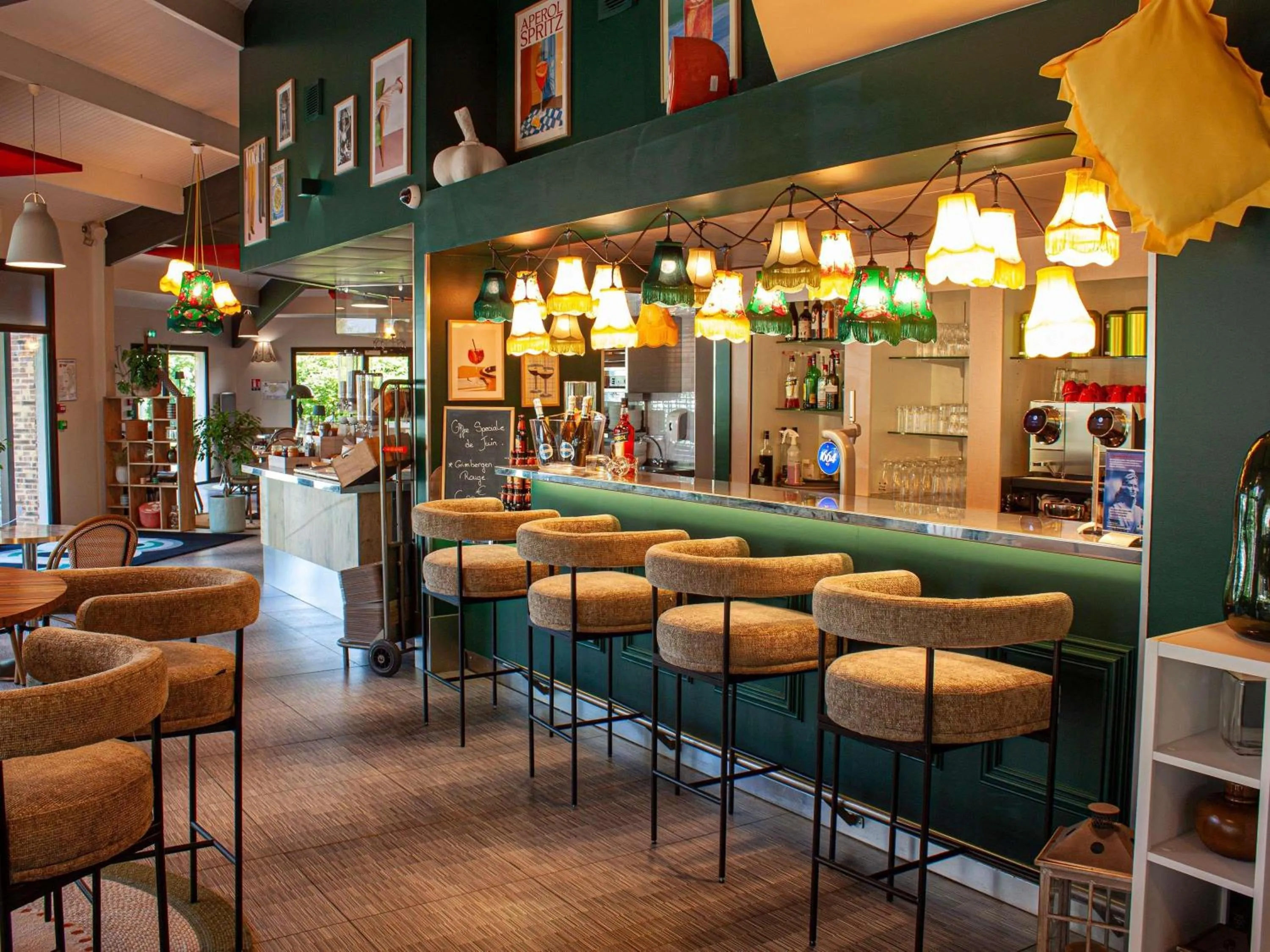 Property building in ibis Amboise