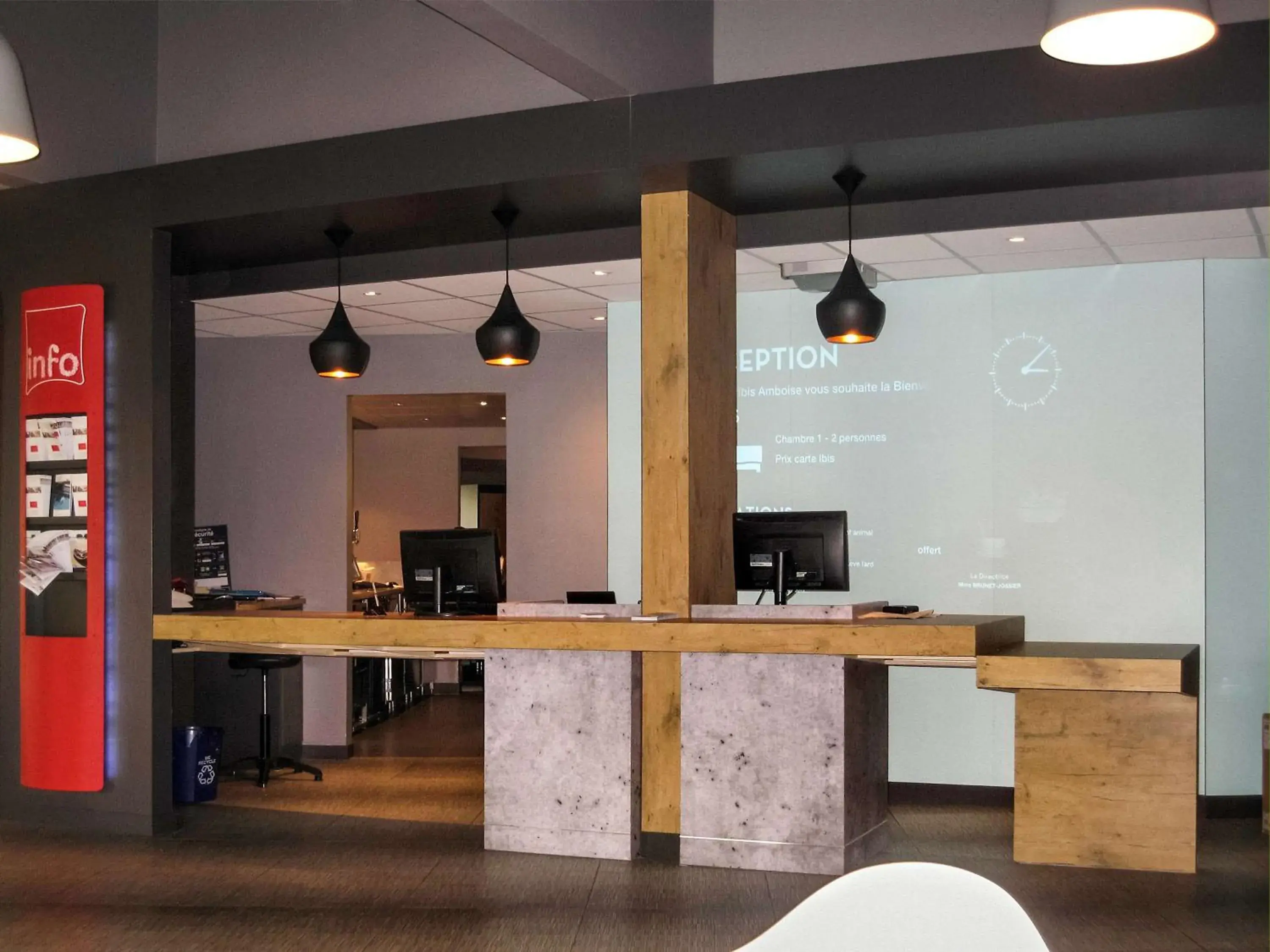 Property building in ibis Amboise Property building in ibis Amboise