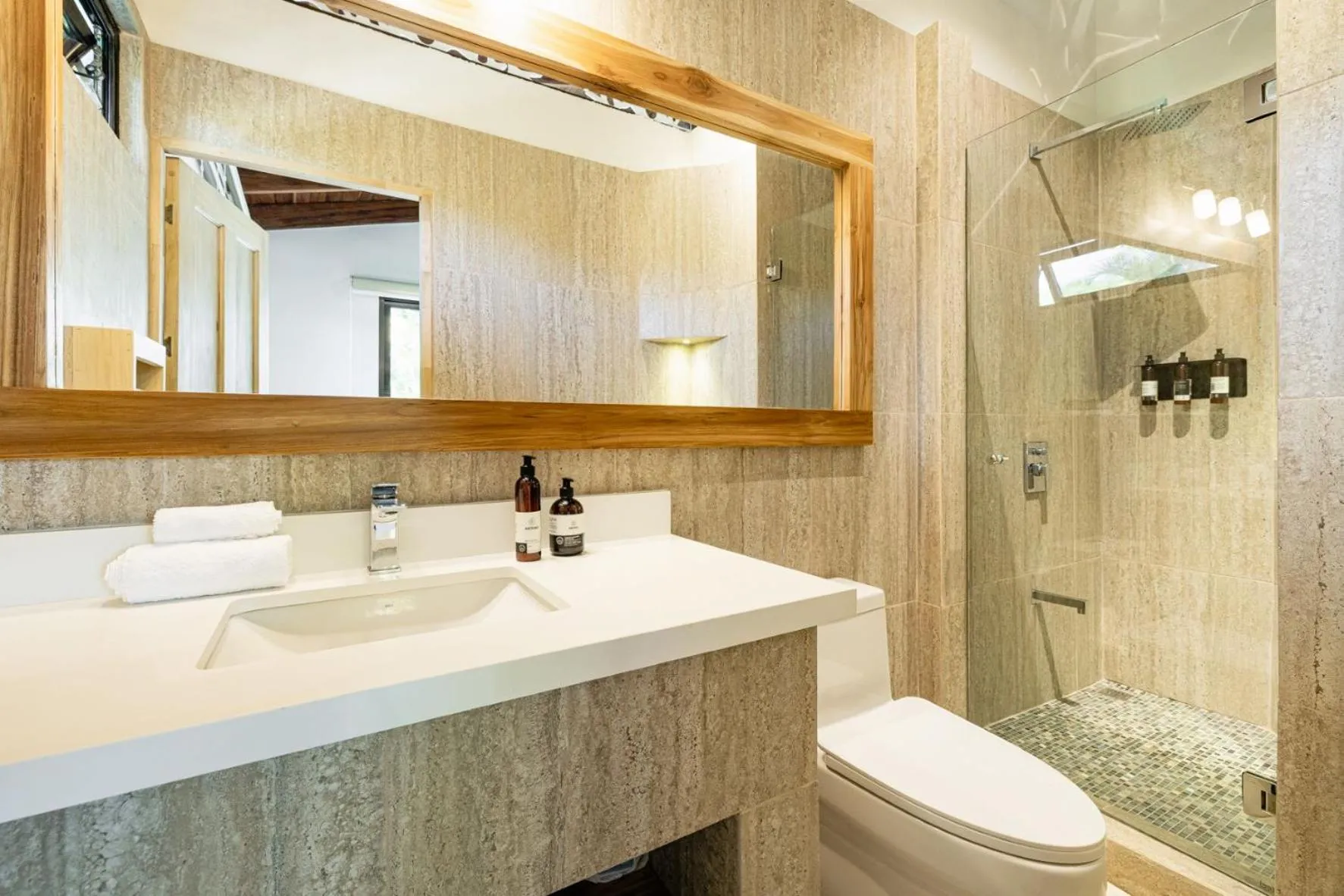 Shower in Cafe Playa Negra Hotel