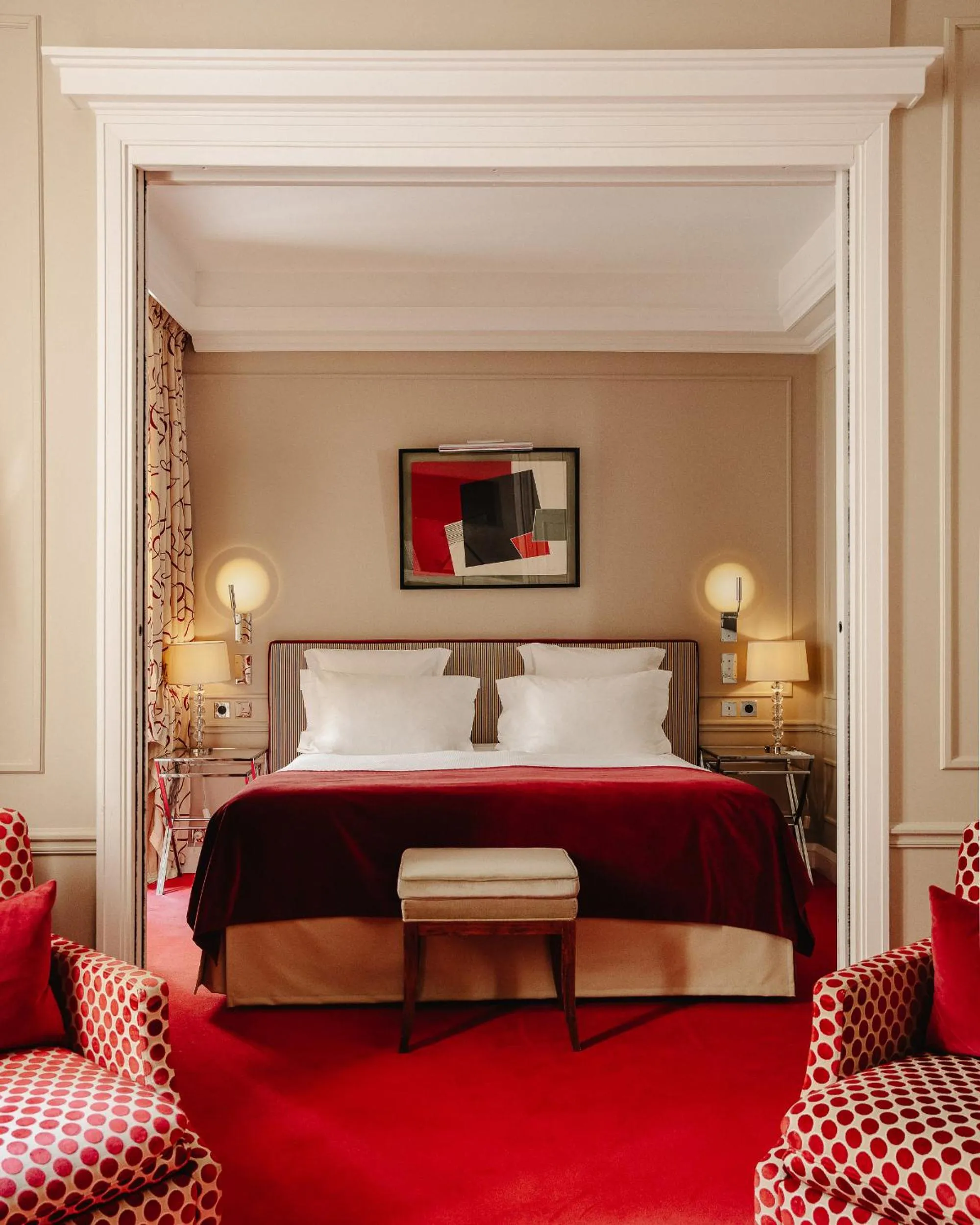 Bed in Le Burgundy Paris