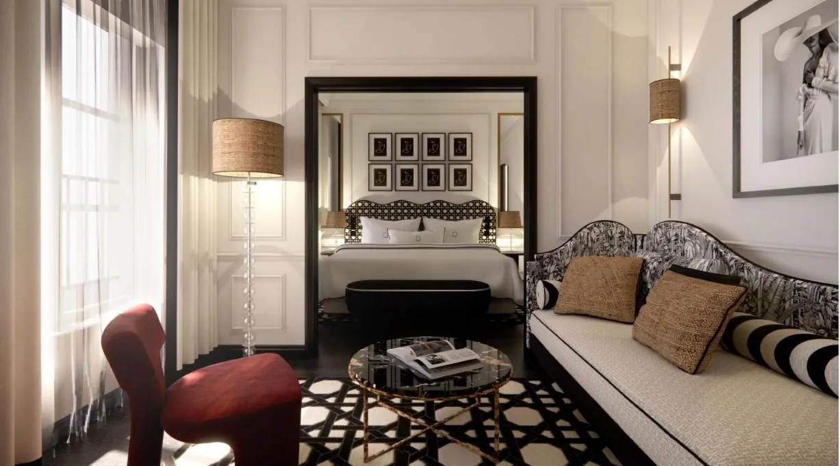 Bedroom, Bed in Le Burgundy Paris