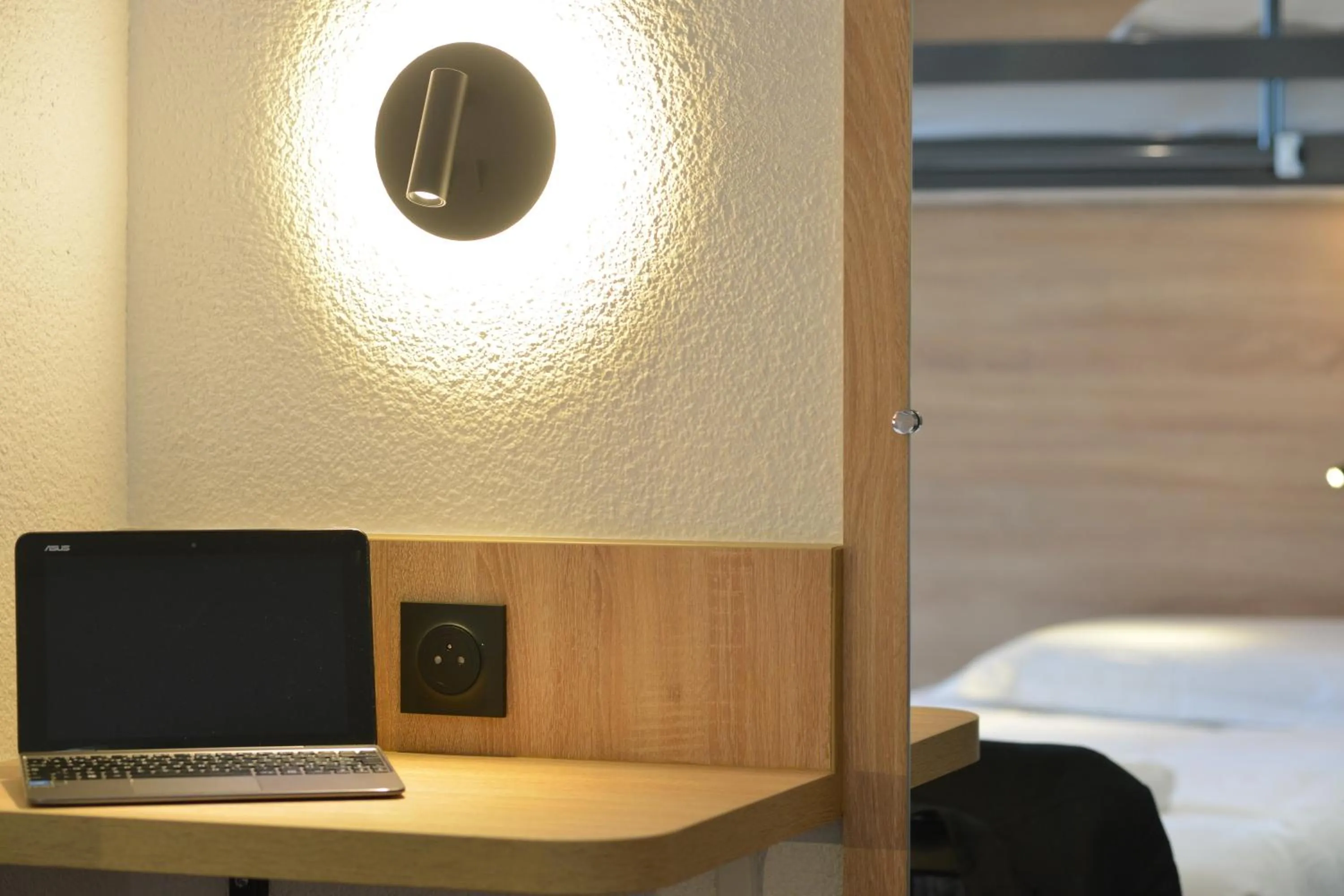 Other, Bed in Hotel Cerise Lens