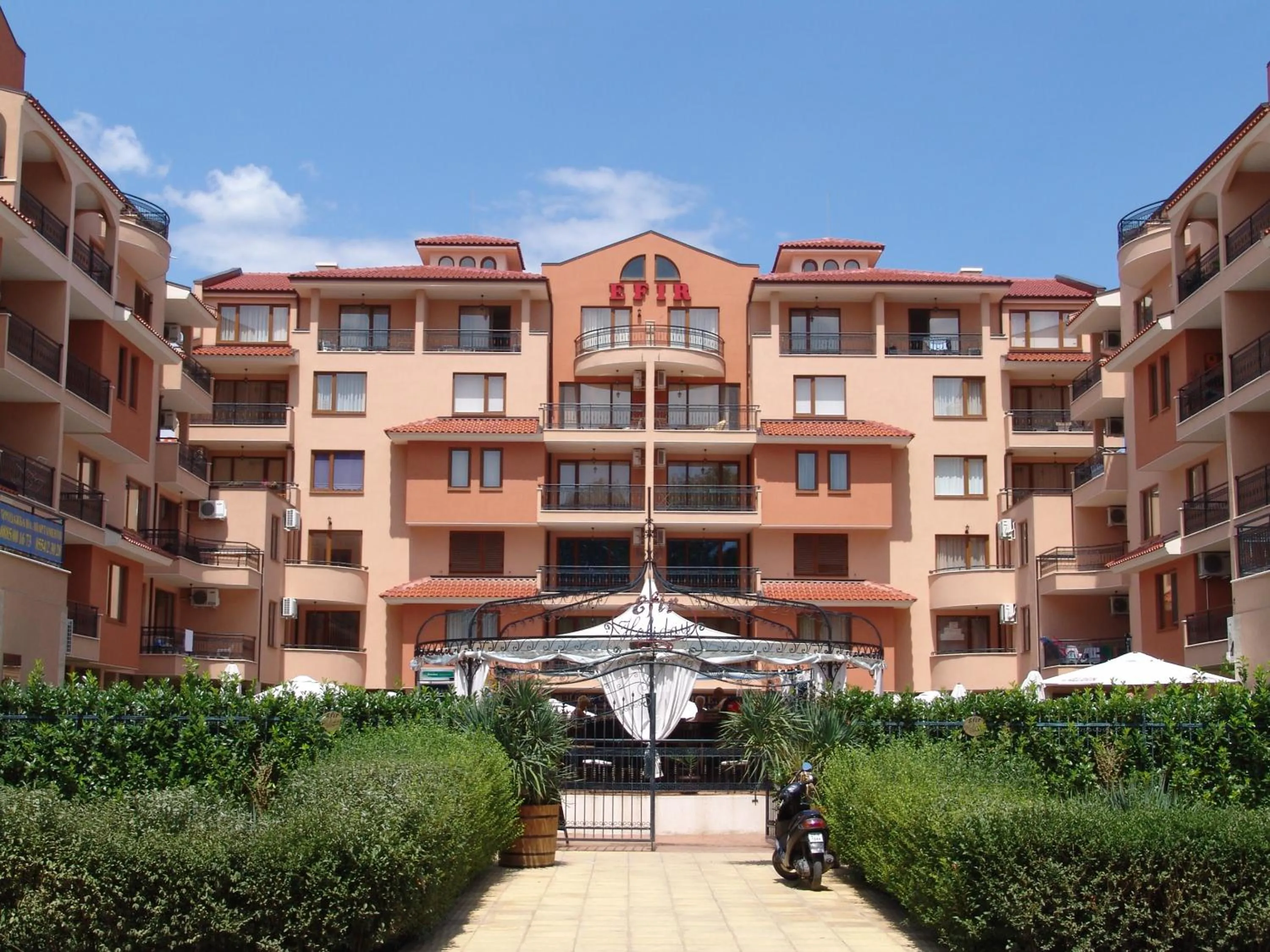 Property building in Apart Hotel Efir