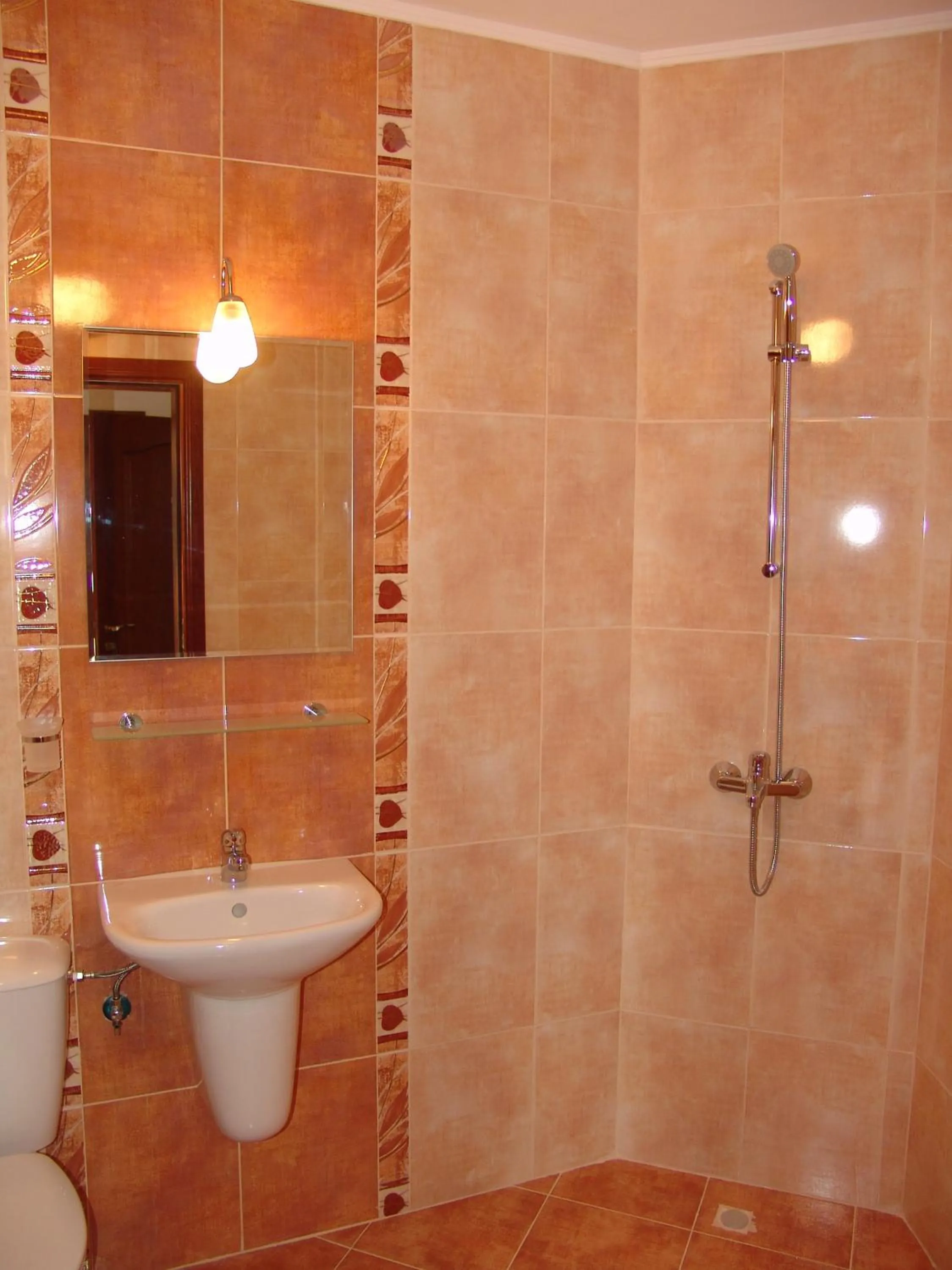 Bathroom in Apart Hotel Happy