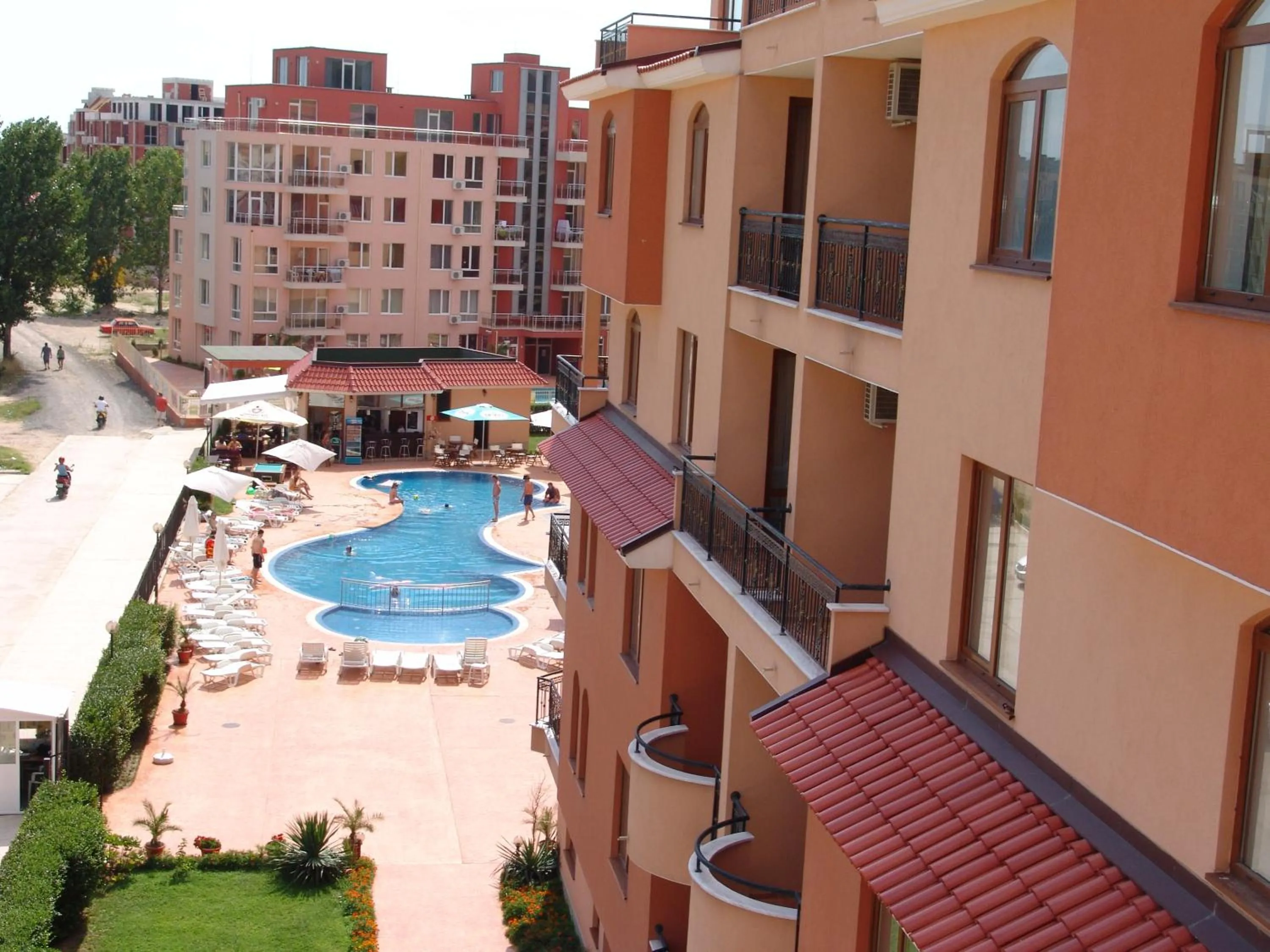 Swimming pool in Apart Hotel Kasandra