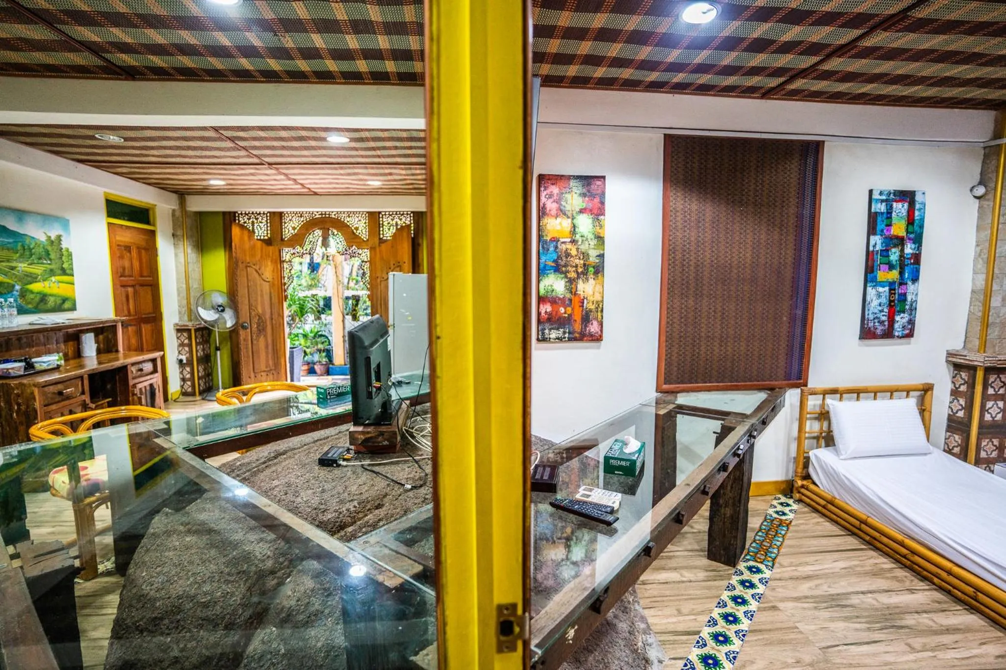 Photo of the whole room, Bed in Lost Paradise Resort