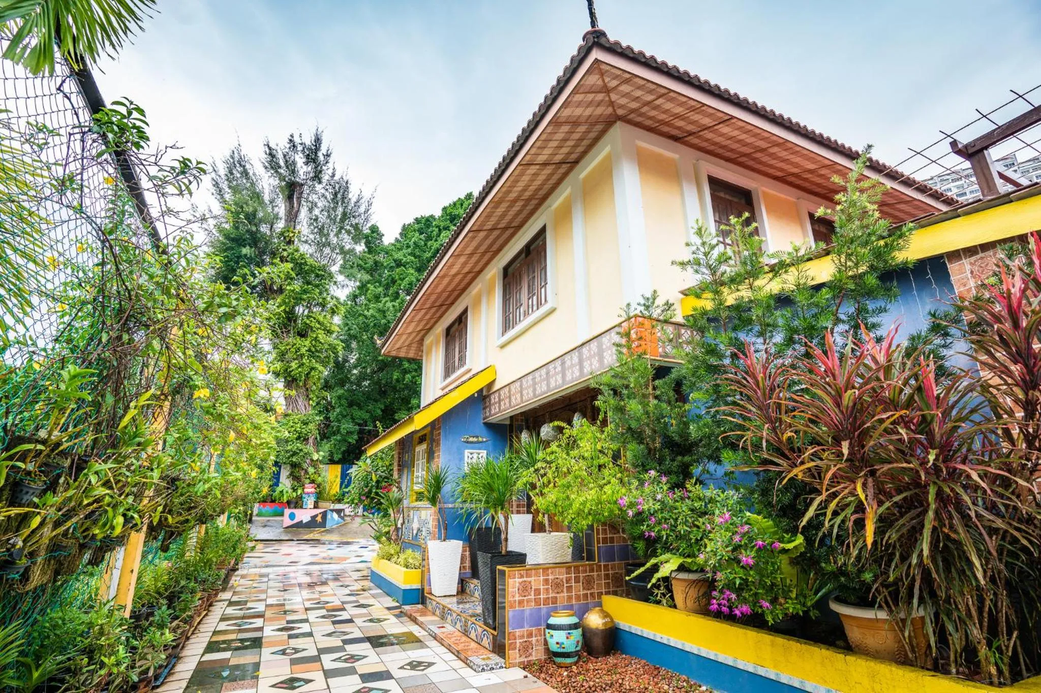 Property building in Lost Paradise Resort