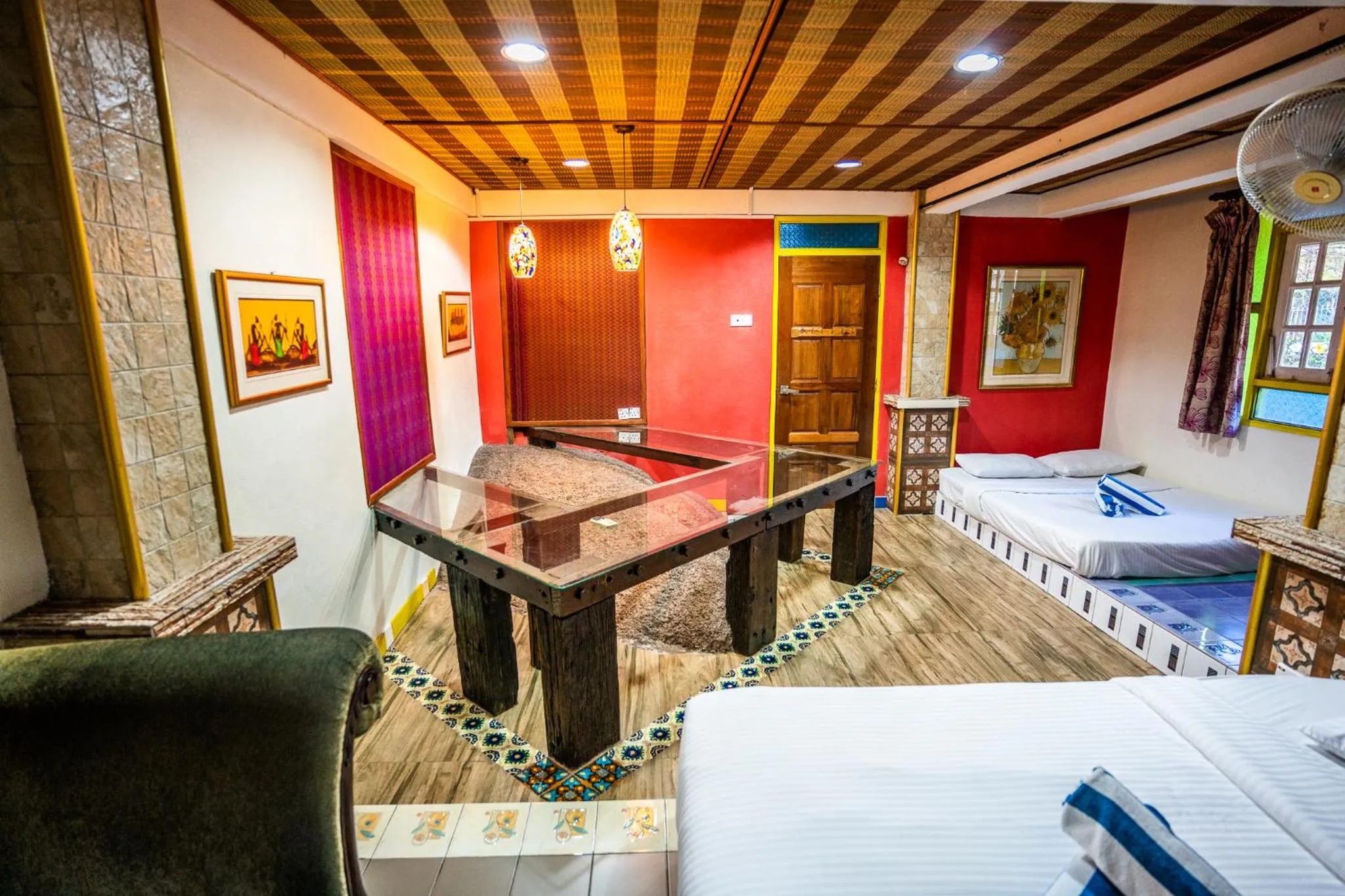 Photo of the whole room, Bed in Lost Paradise Resort