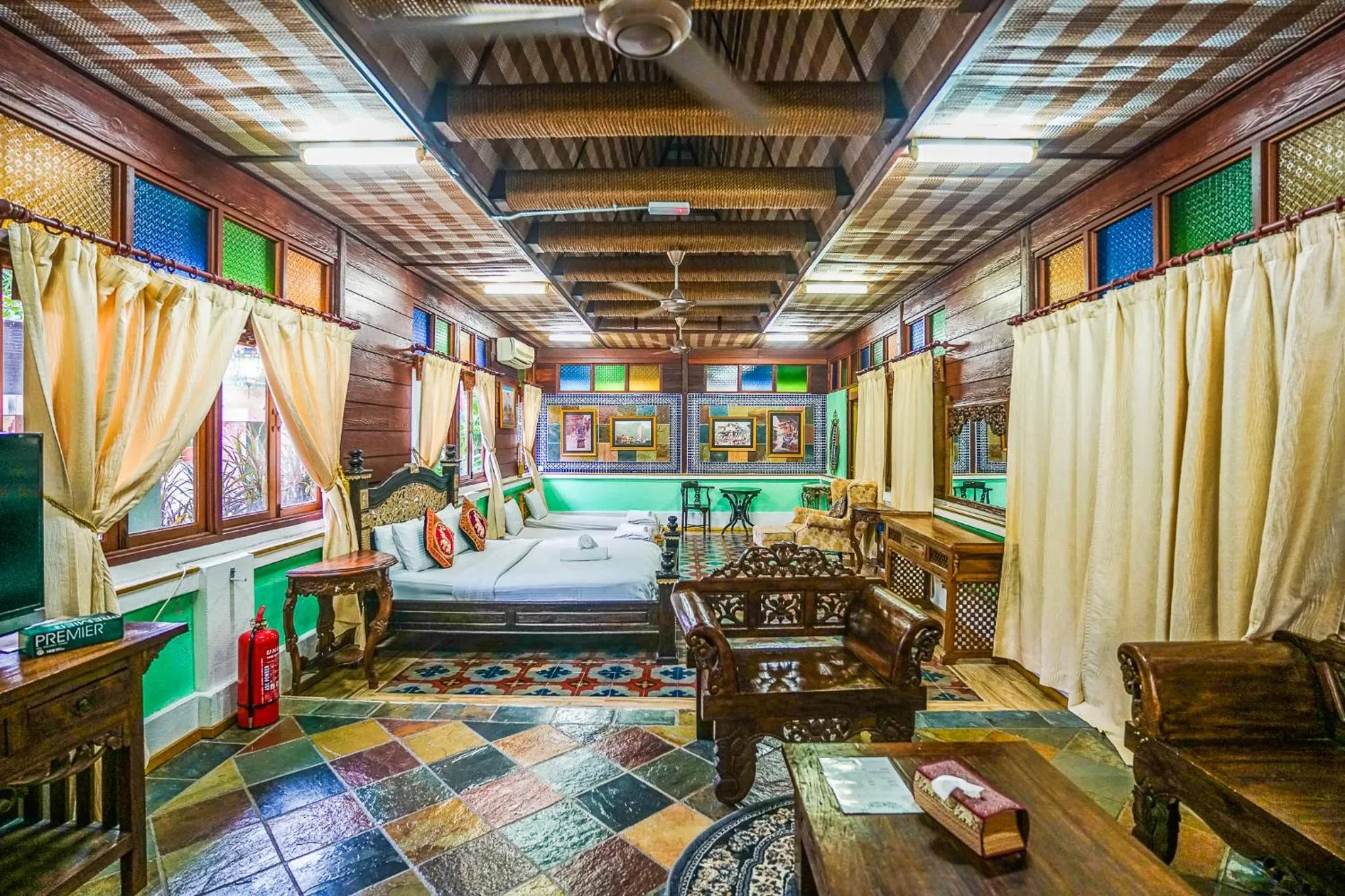 Photo of the whole room, Bed in Lost Paradise Resort