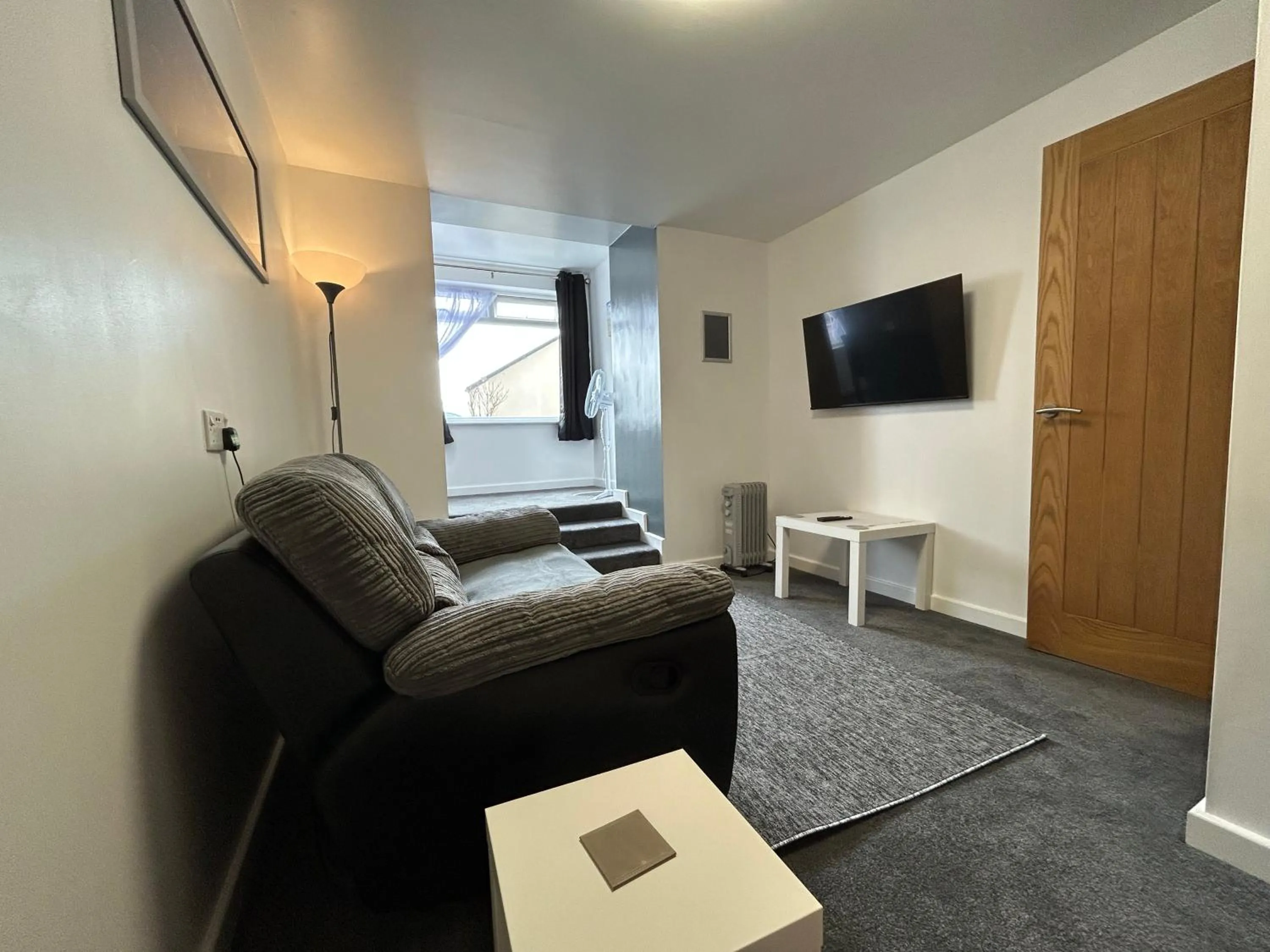 Living room in The Royal Clarence Hotel (on the Seafront)