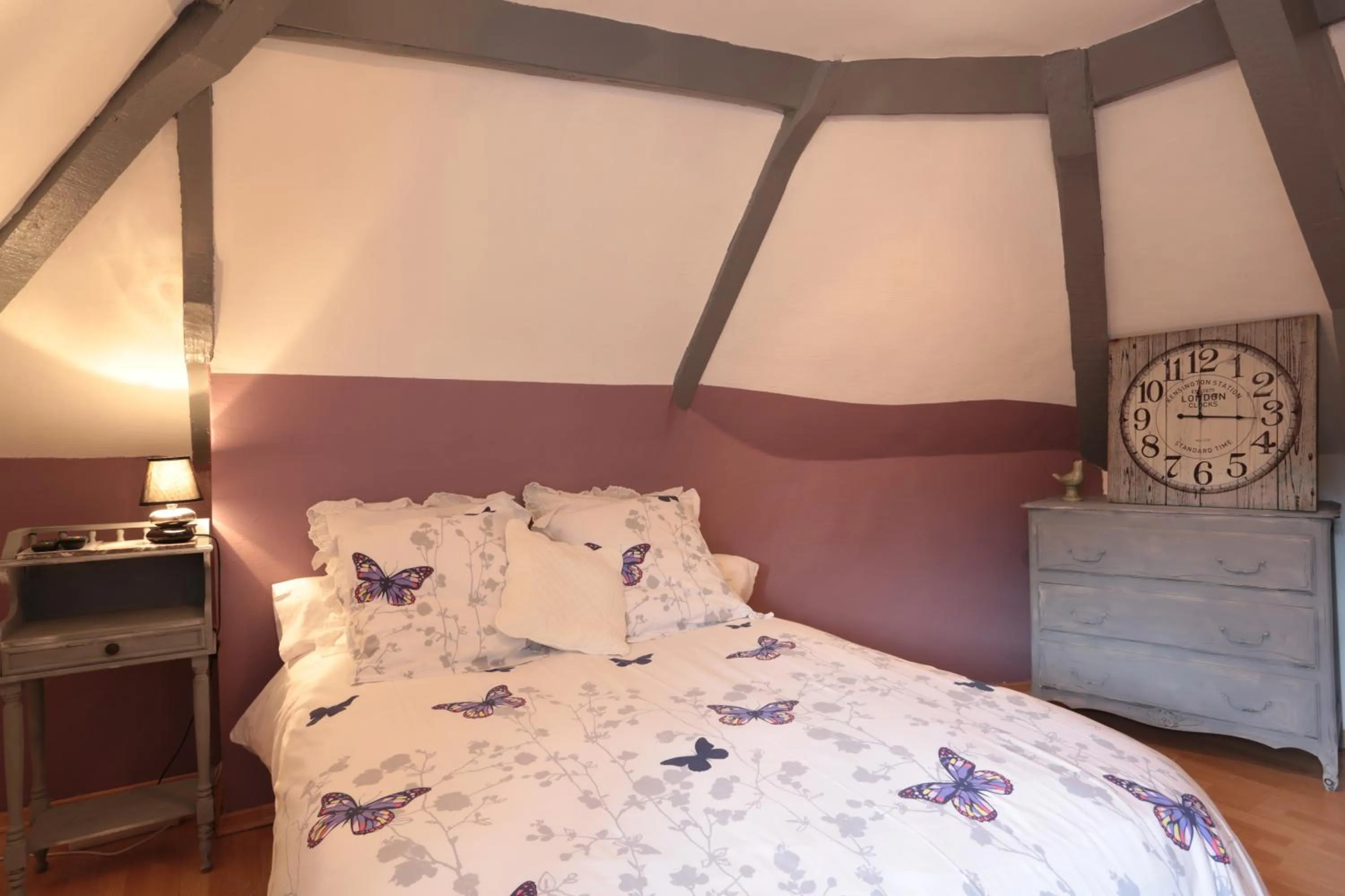 Photo of the whole room, Bed in Restaurant & Chambres d'Hôtes L'Eau Vive