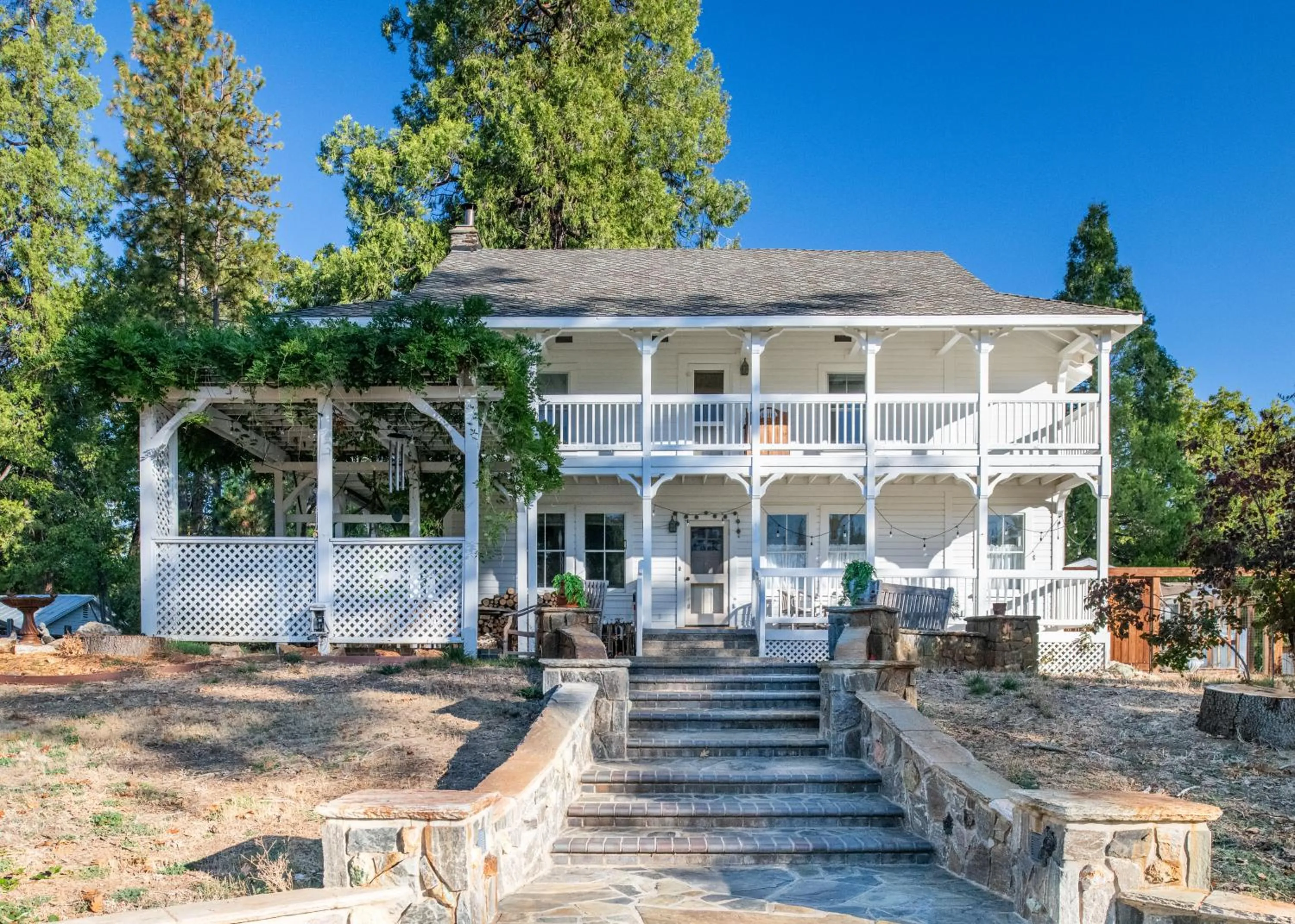 Property building in Inn at Sugar Pine Ranch