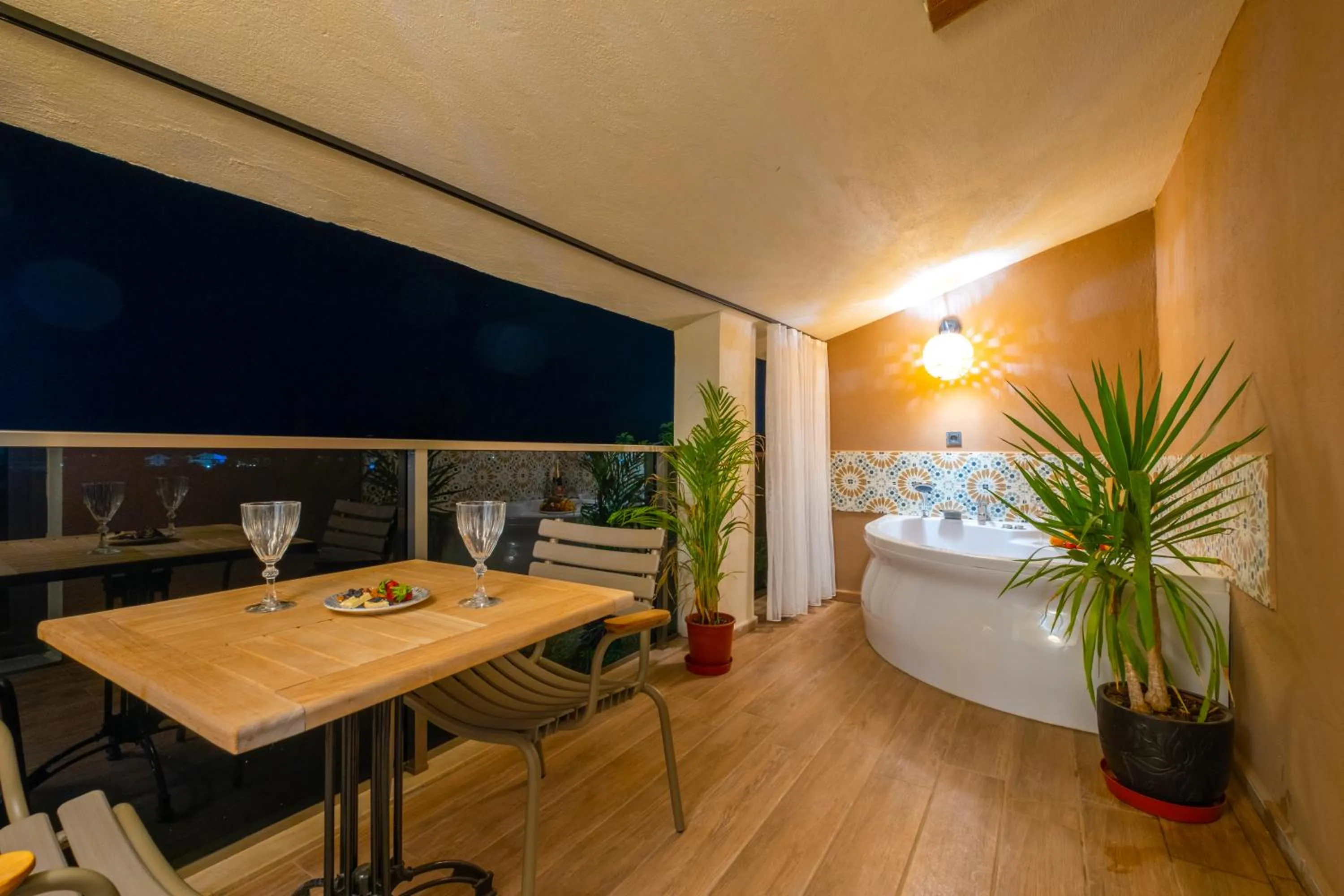 Balcony/Terrace in Ciello Suites Hotel