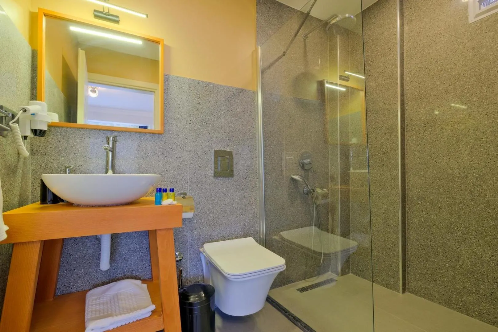 Bathroom in Ciello Suites Hotel