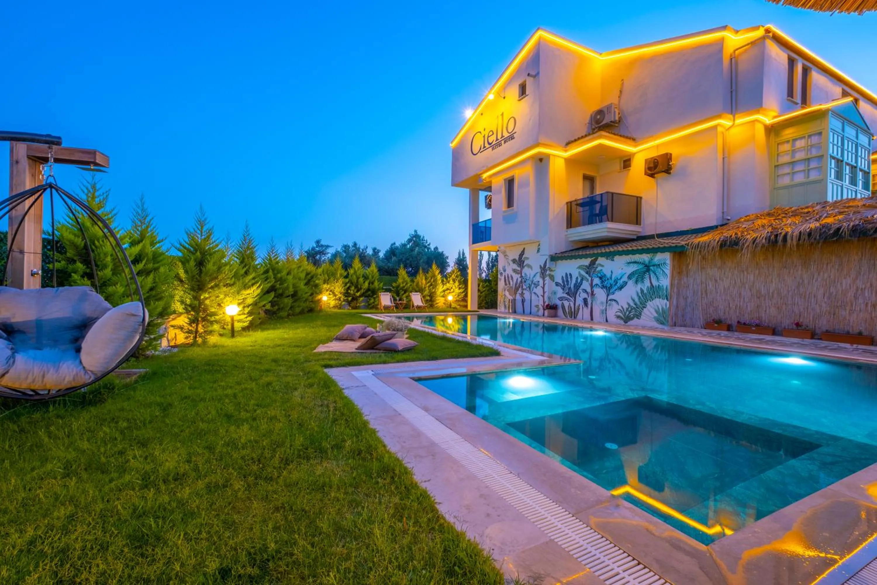 Property building in Ciello Suites Hotel