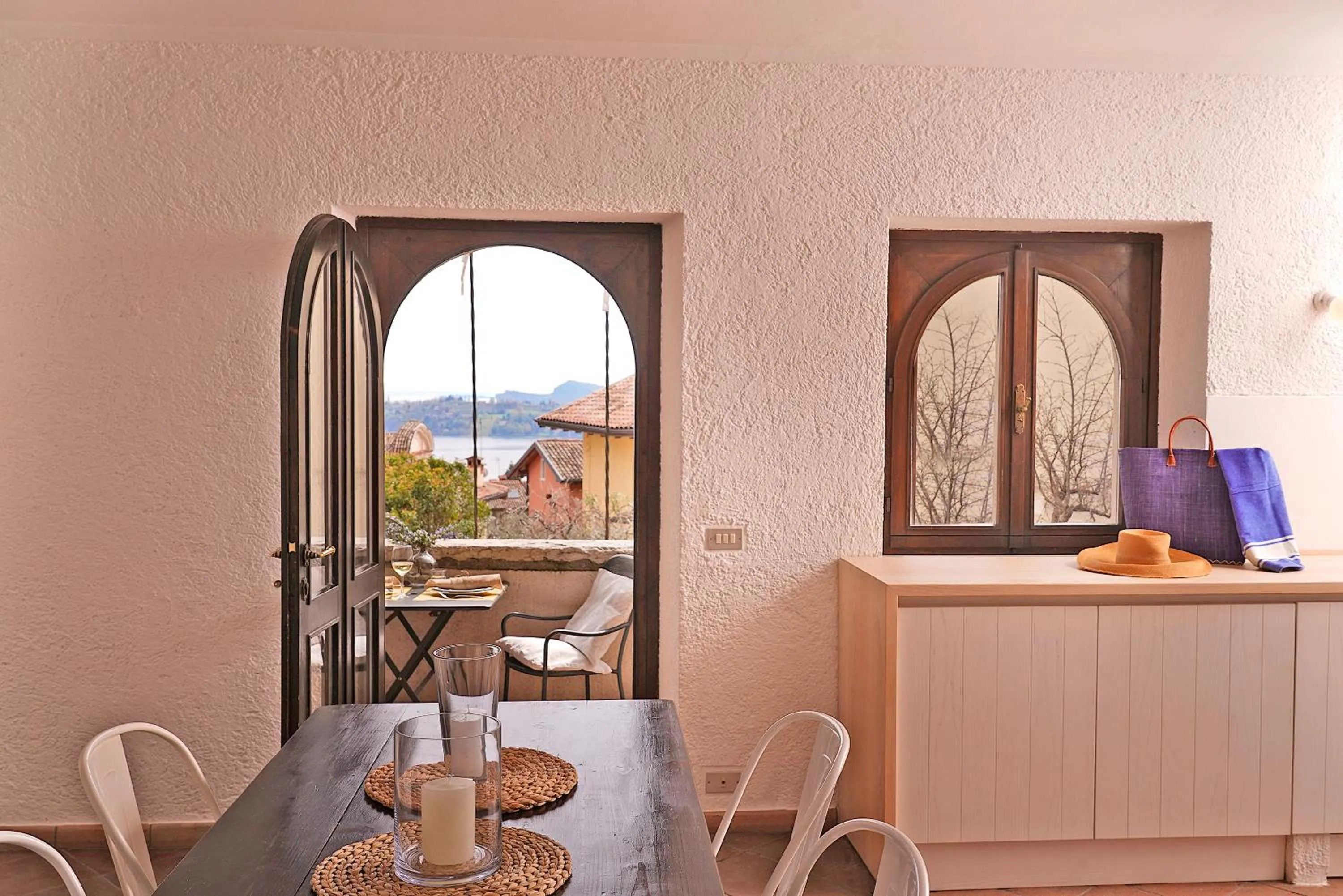 Seating area in Il Chiostrino