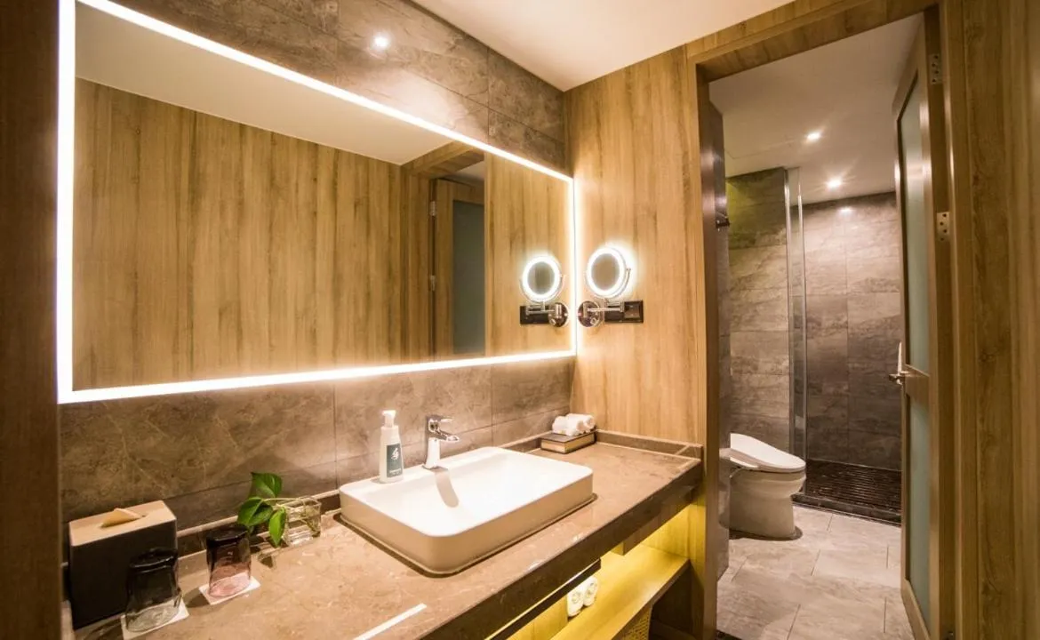 Atour Hotel Weihai City Center