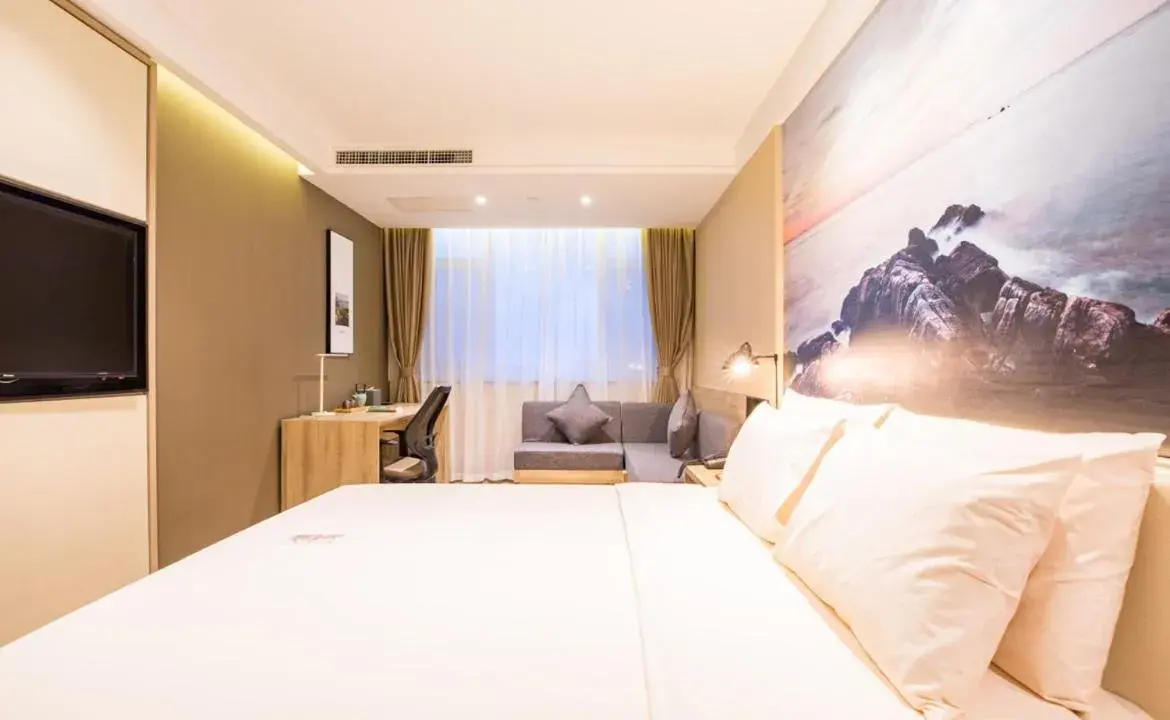 Bed in Atour Hotel Weihai City Center Bed in Atour Hotel Weihai City Center