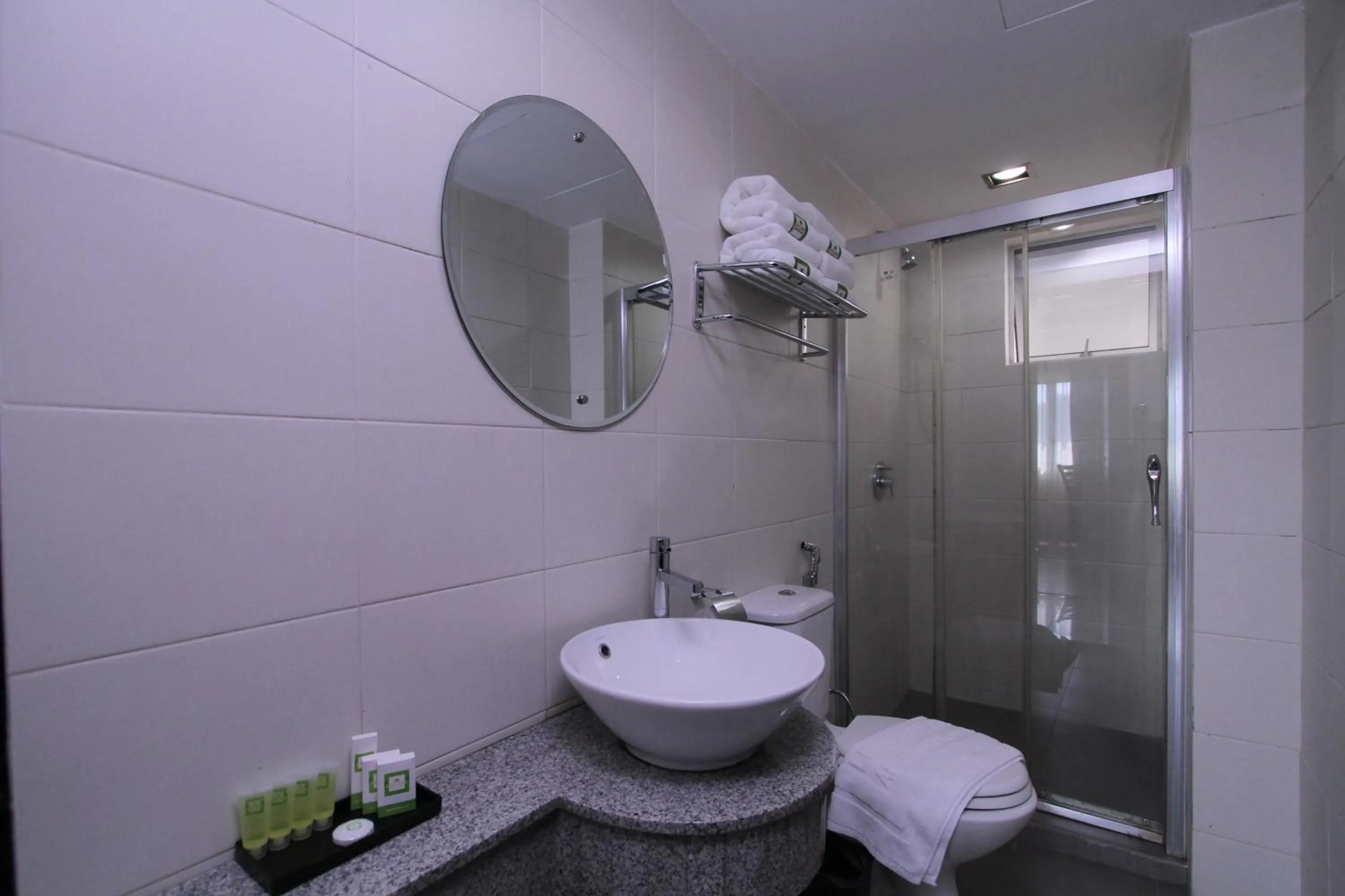 Likas Square - KK Apartment Suite