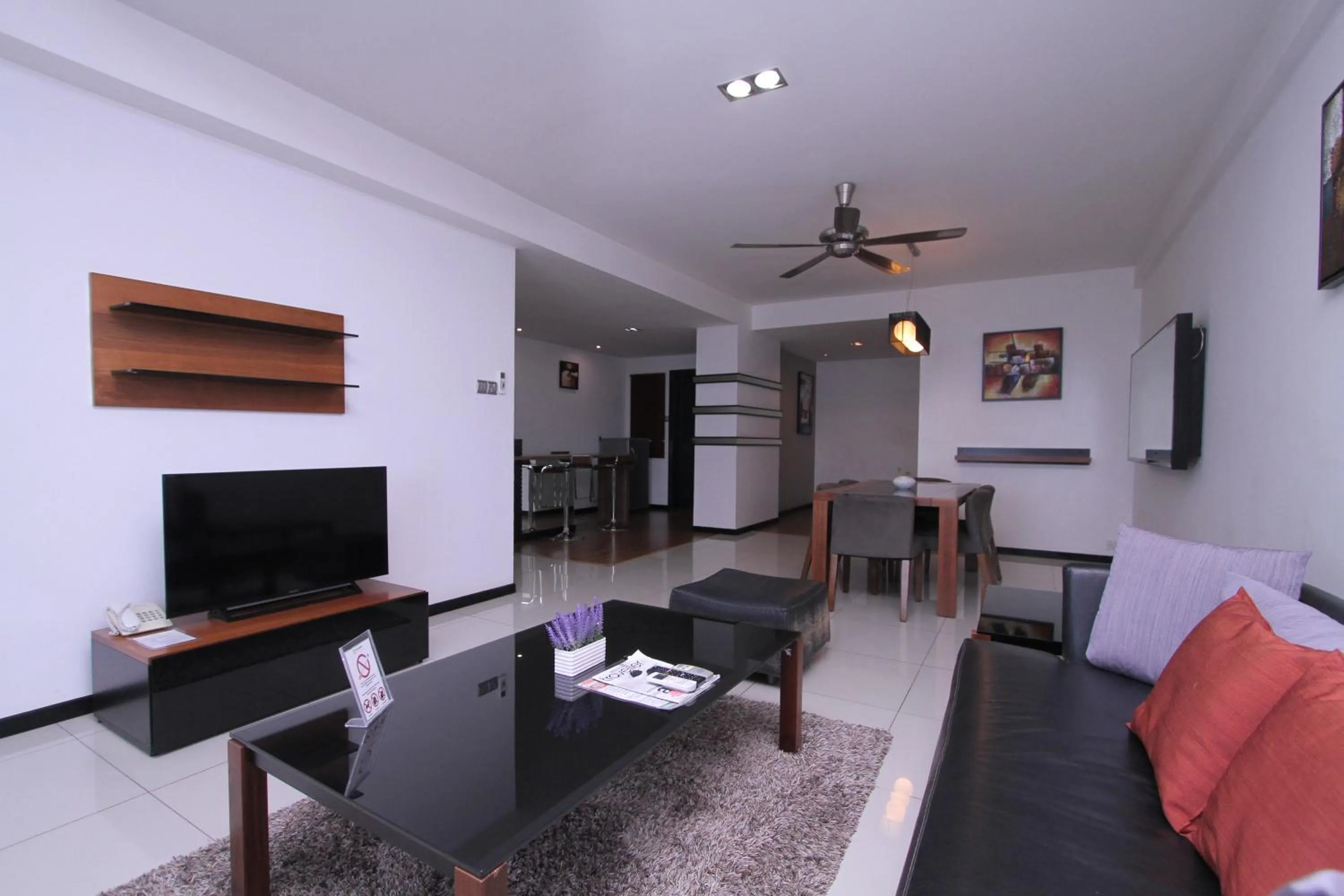 Likas Square - KK Apartment Suite