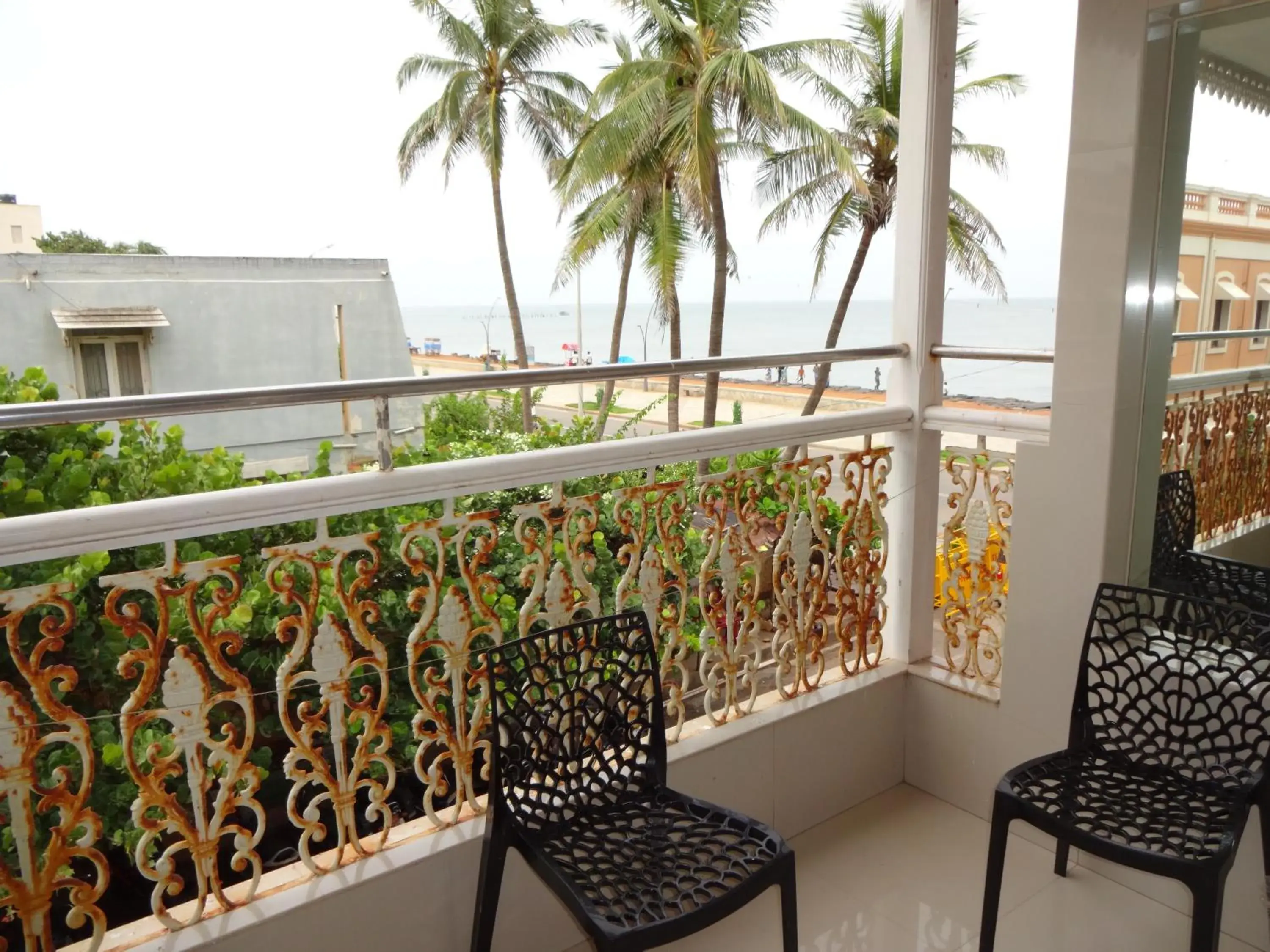 Day in Lotus Bay View Hotel Day in Lotus Bay View Hotel