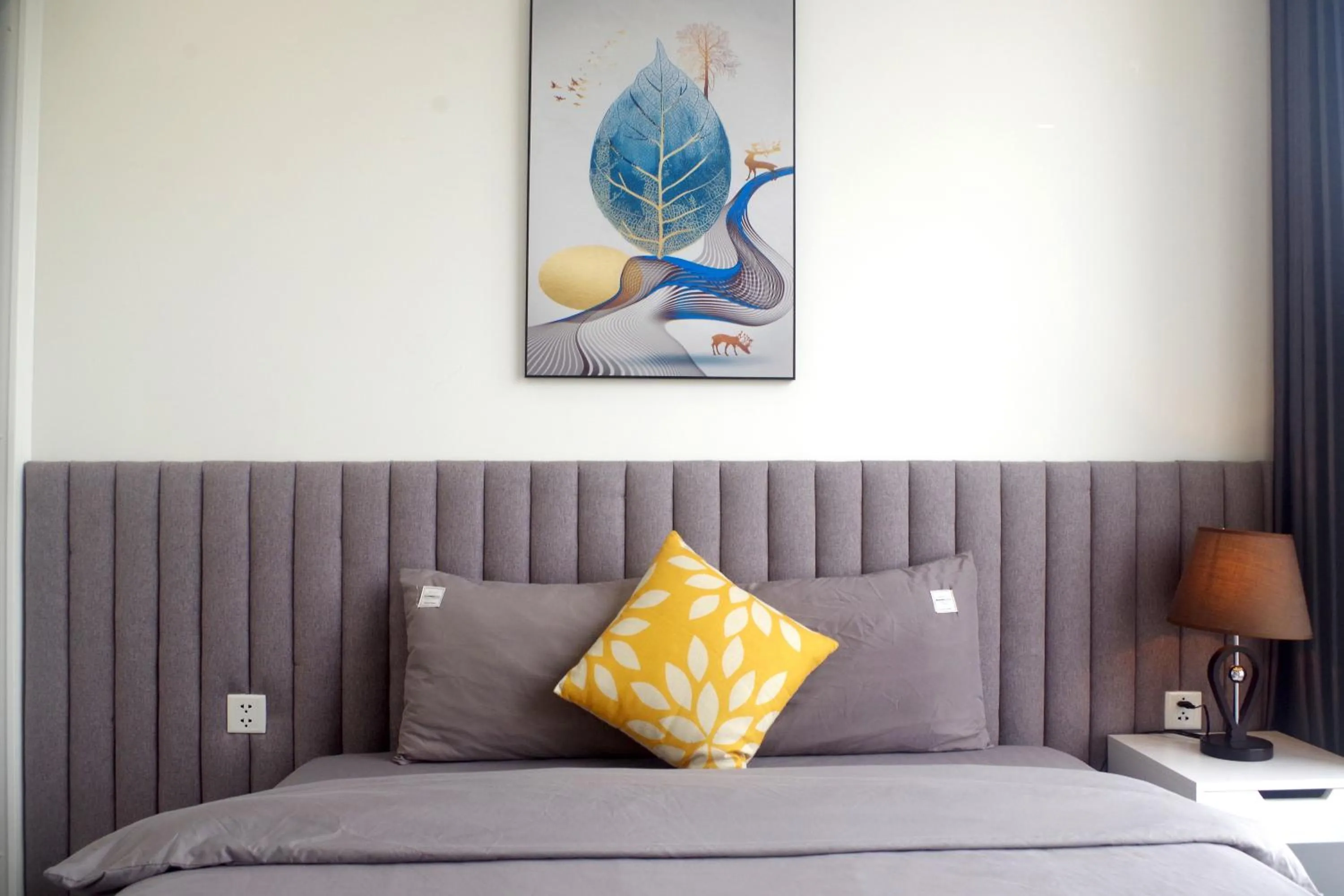 Bed in QMP - Vinhomes Skylake
