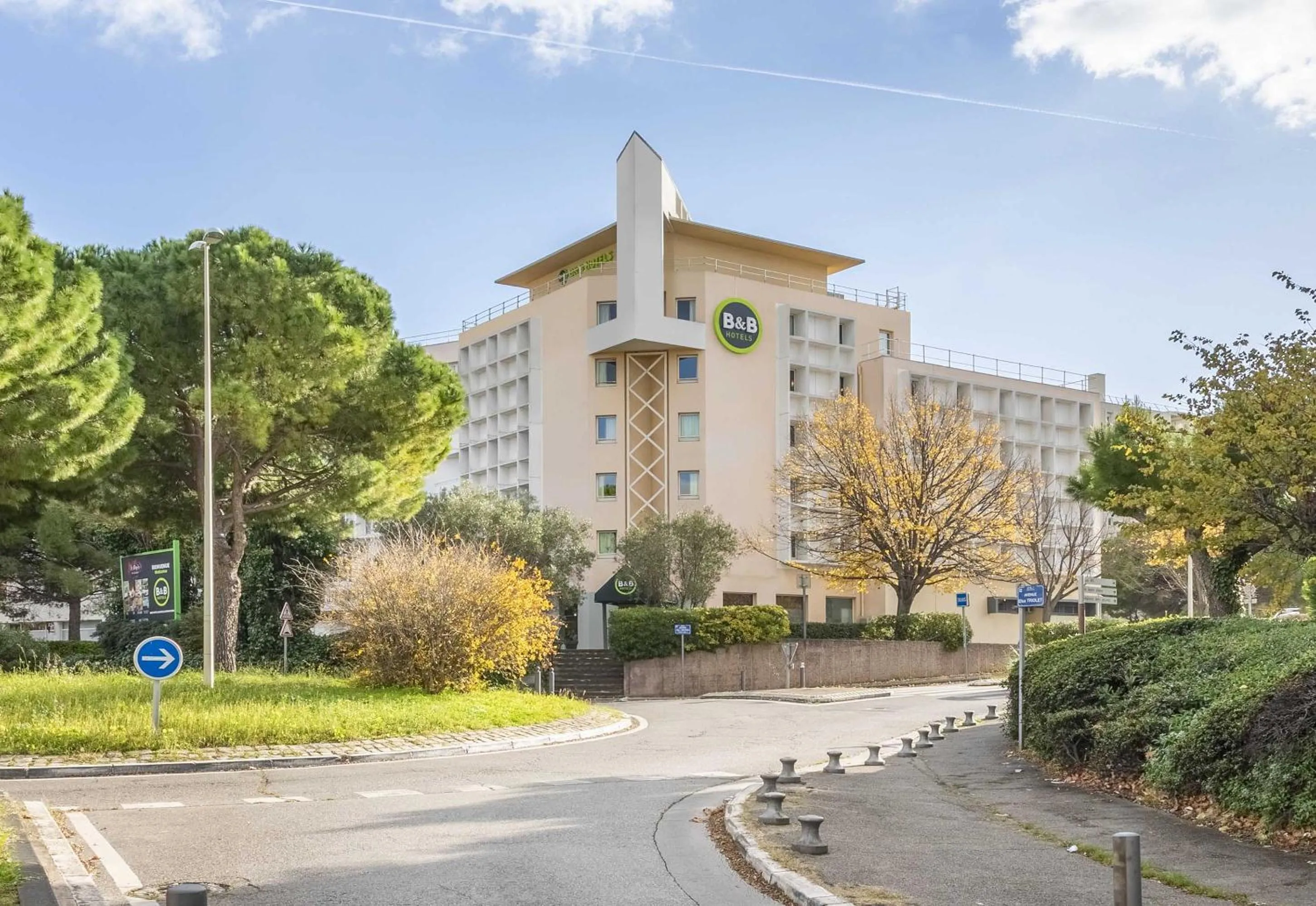 Property building in B&B HOTEL Marseille Bonneveine