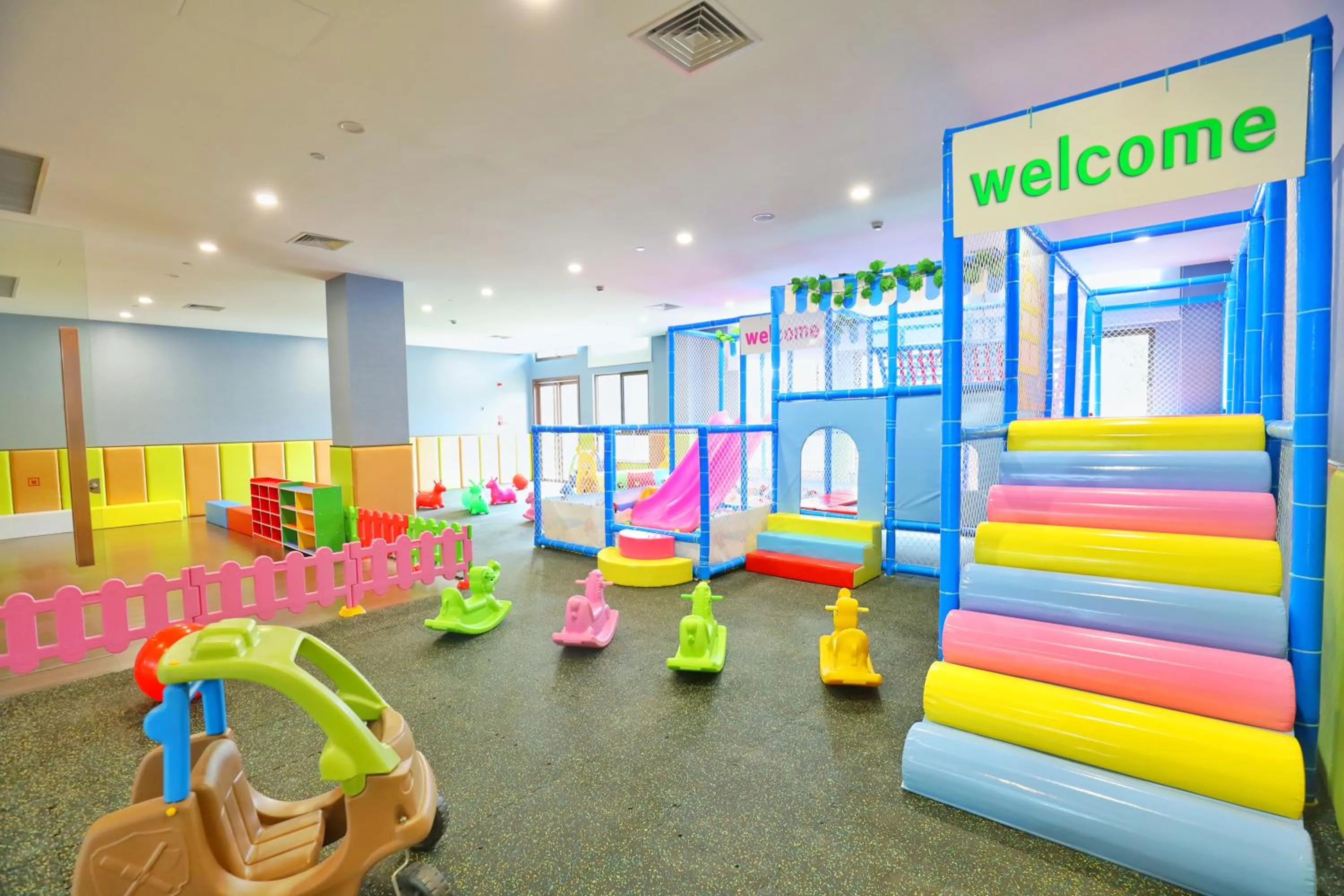 Children play ground in Millennium Resort Wuyishan