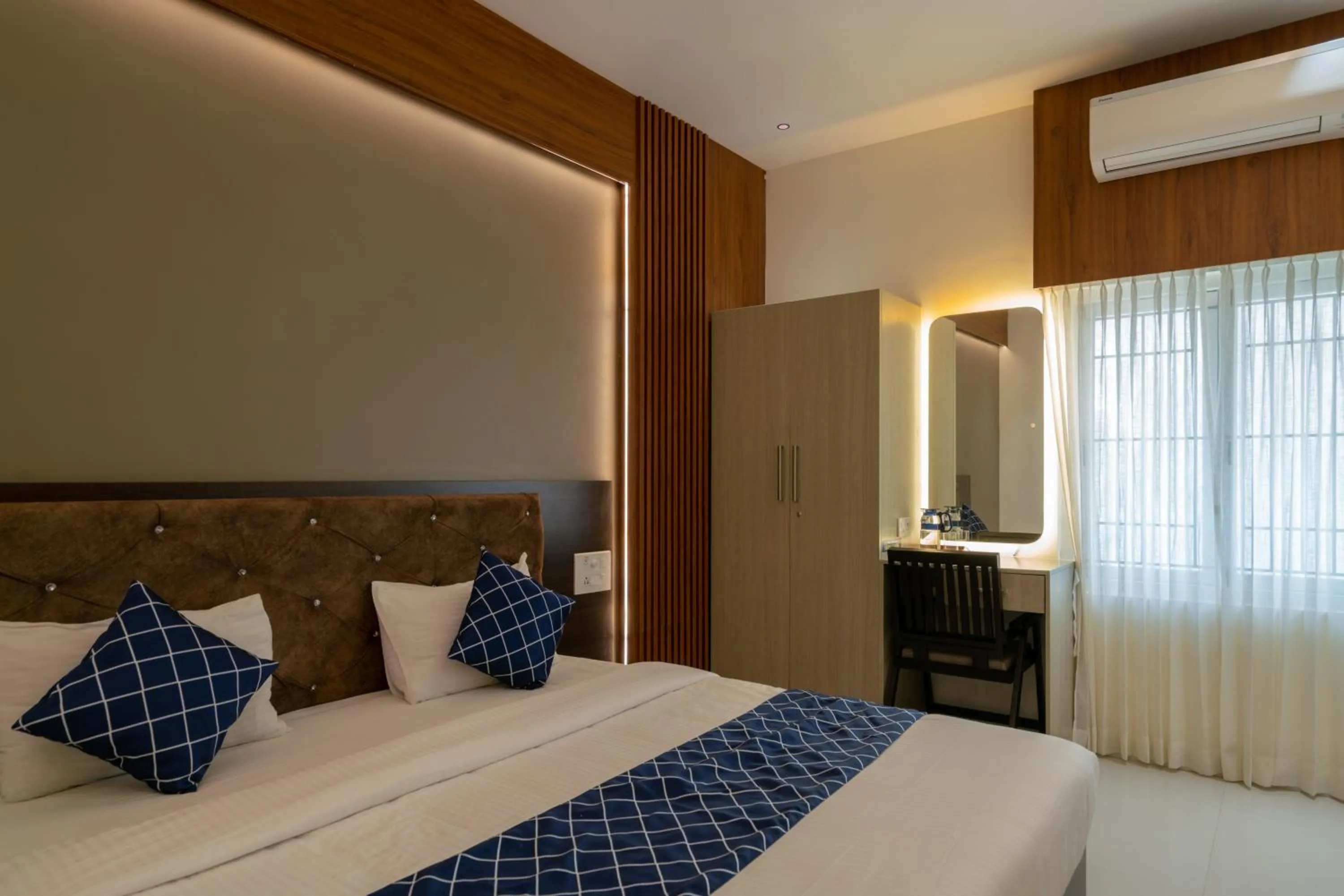 Bedroom, Bed in THE SURRYA MAX RESIDENCY