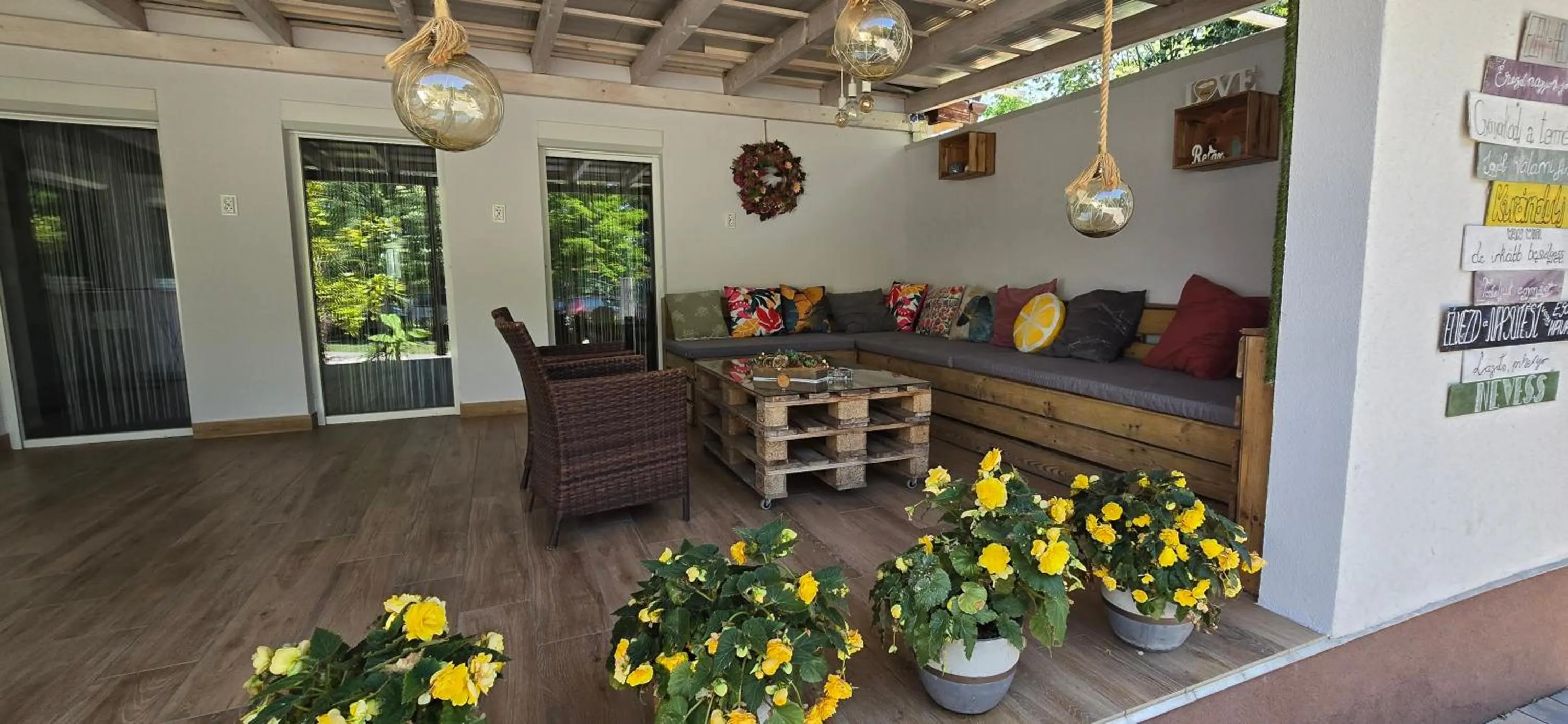 Property building in Anna-Lak