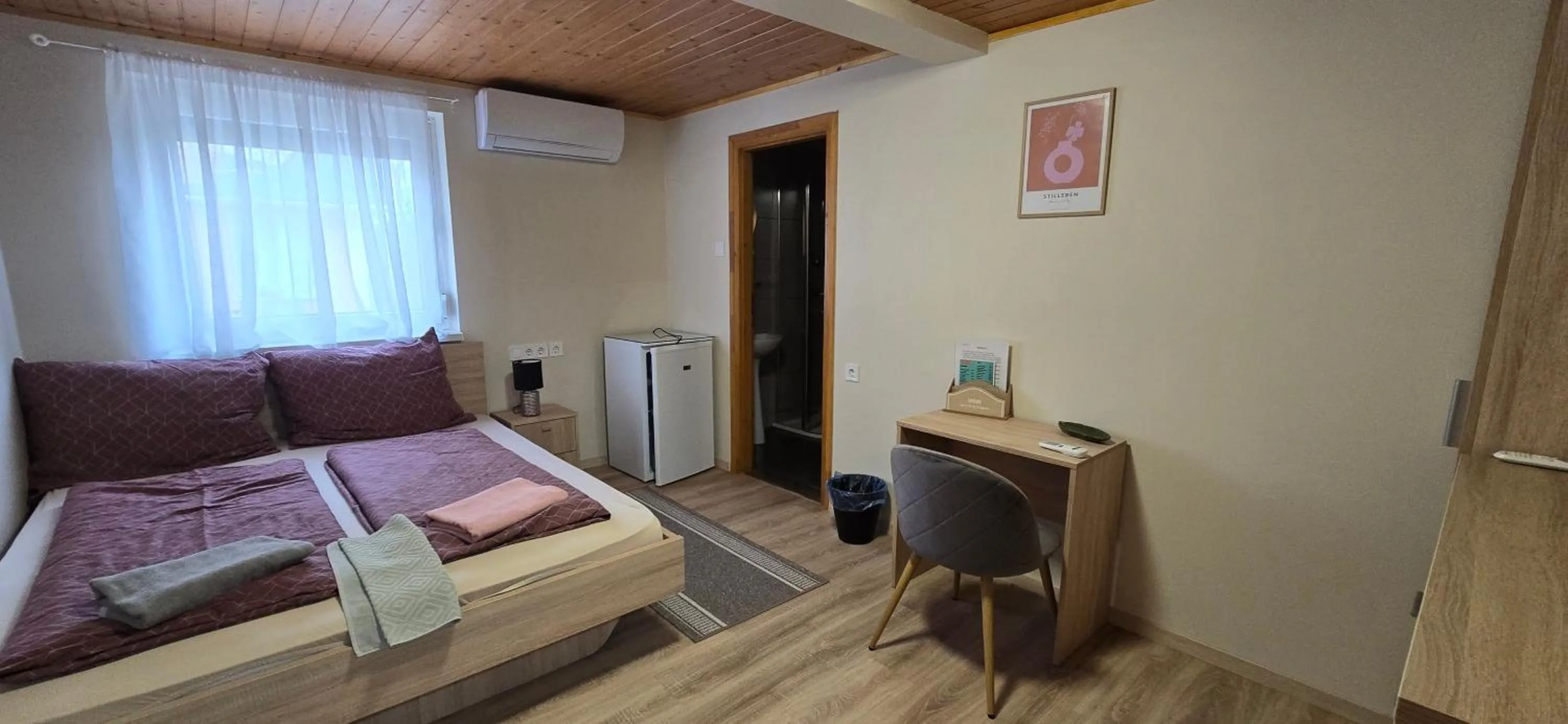 Photo of the whole room, Bed in Anna-Lak