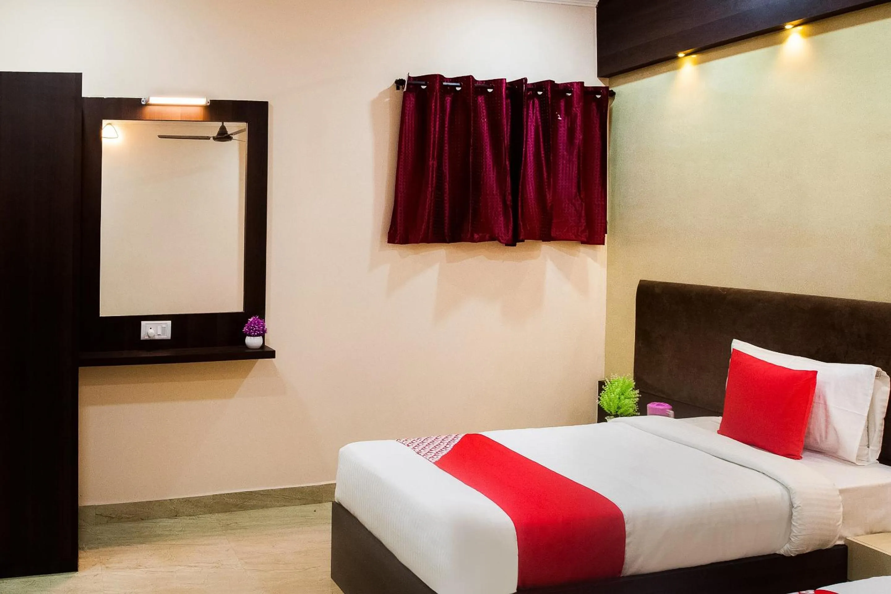 Bedroom in Hotel Park Tower