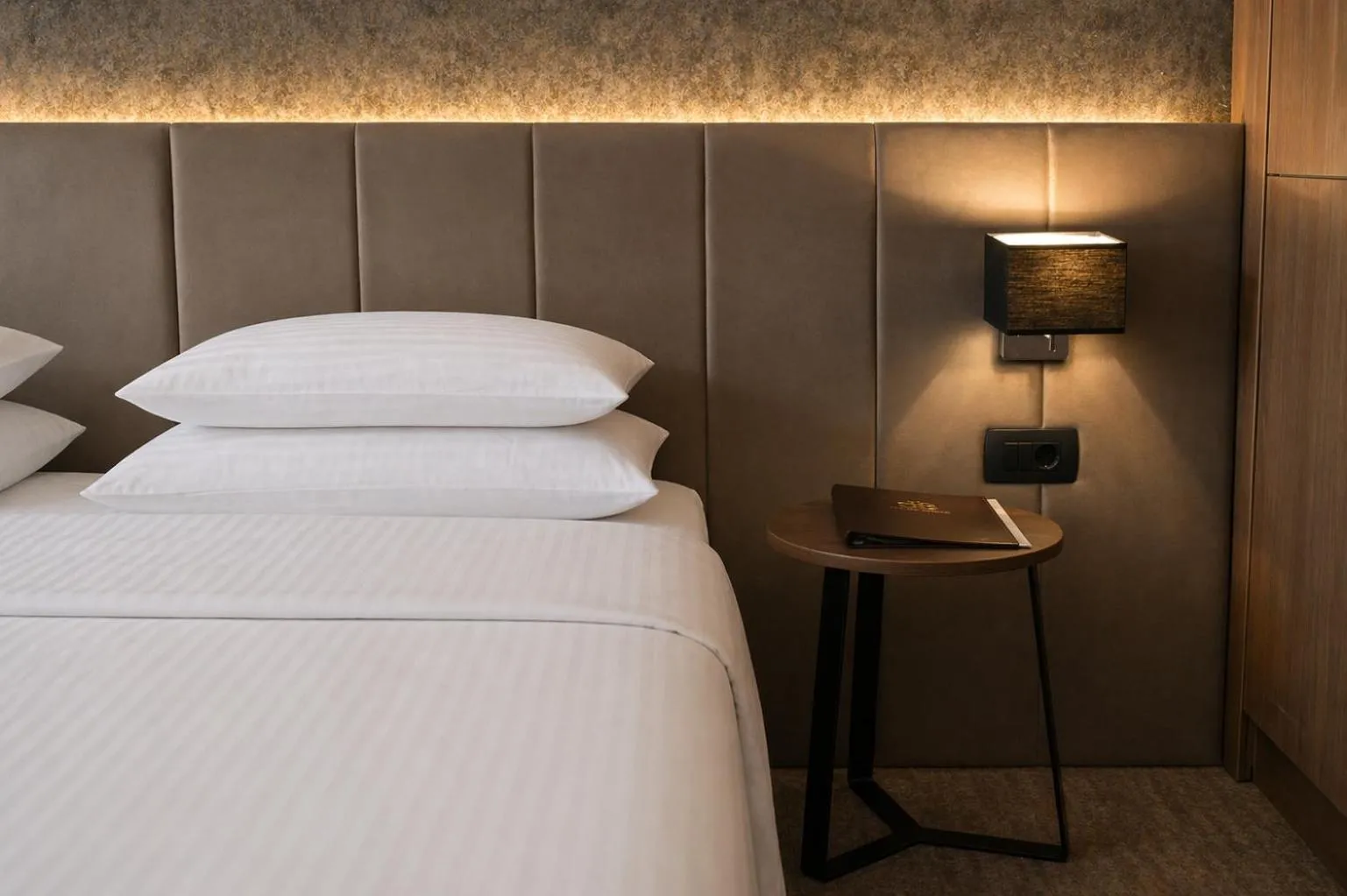 Bed in Hotel Bosna Banja Luka