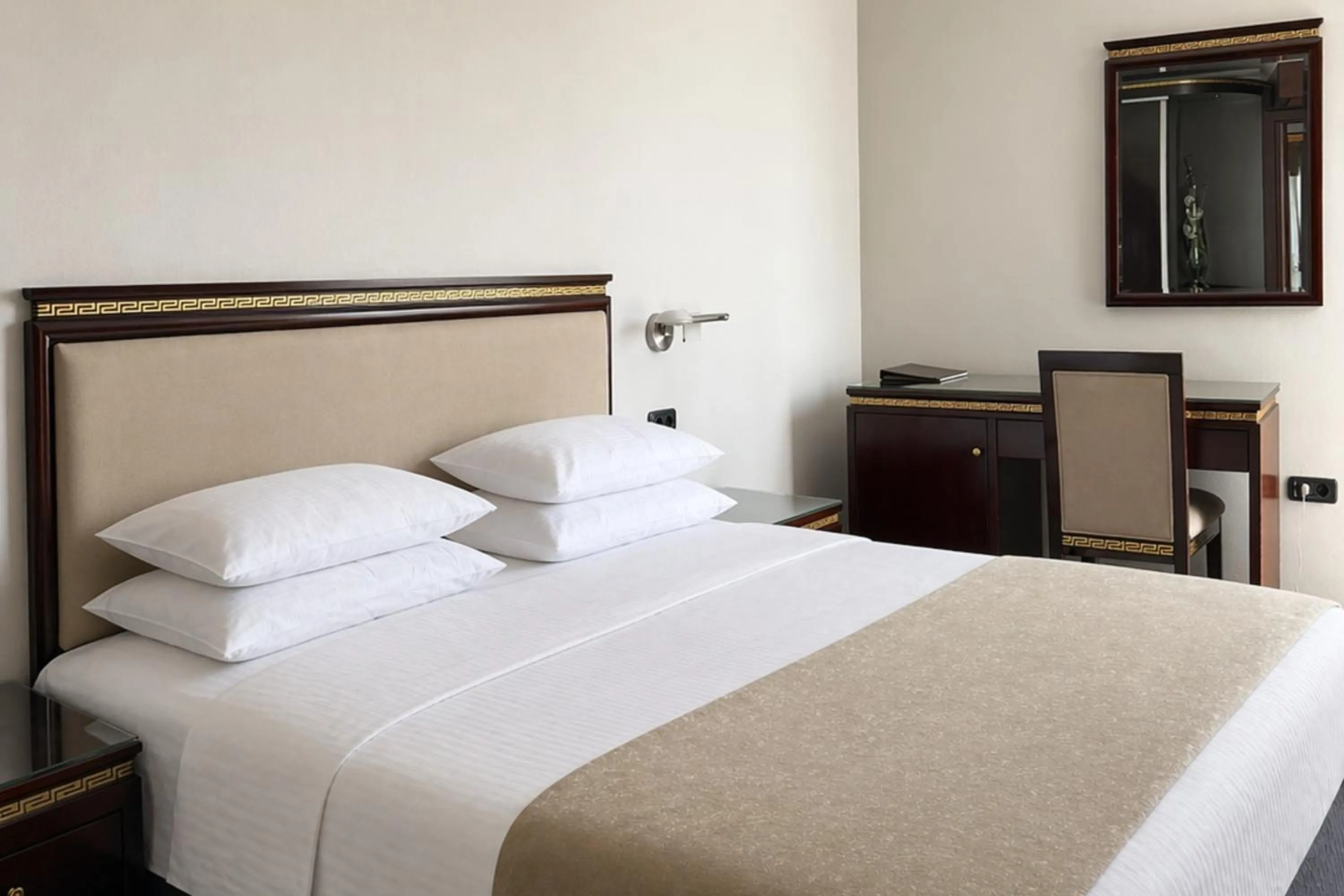 Bed in Hotel Bosna Banja Luka