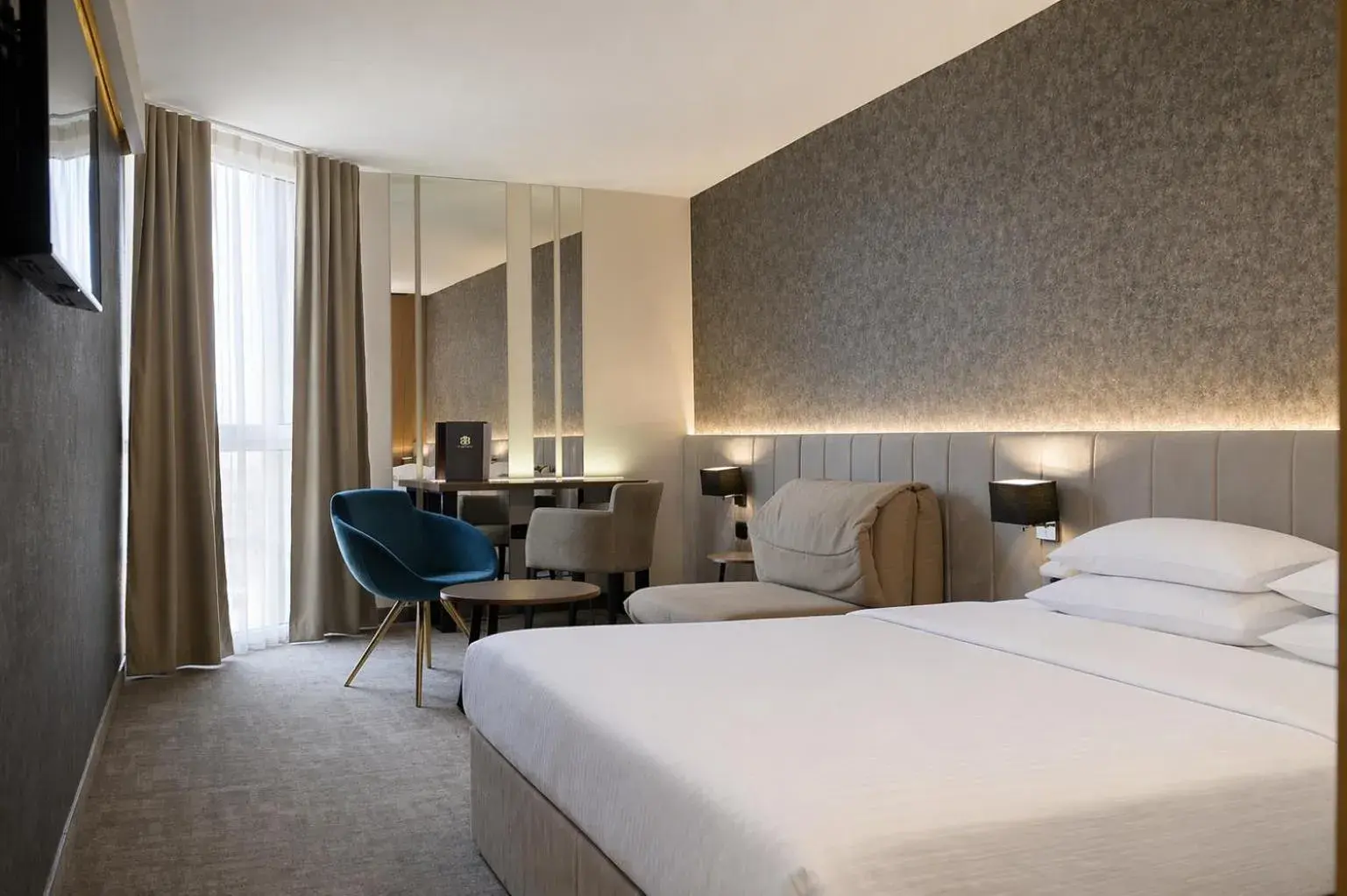 Superior Double Room - single occupancy in Hotel Bosna Banja Luka Superior Double Room - single occupancy in Hotel Bosna Banja Luka