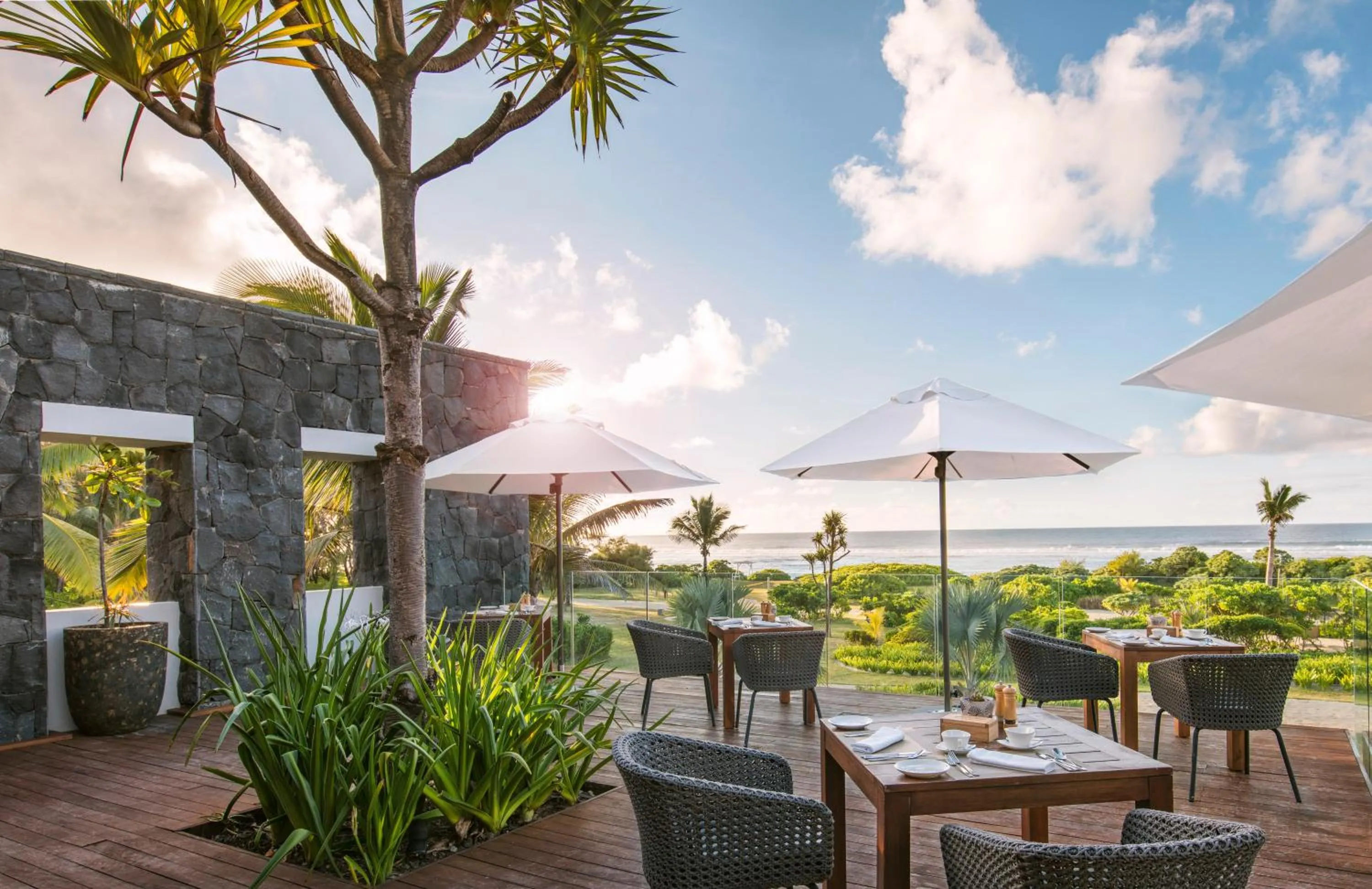 Restaurant/places to eat in Anantara Iko Mauritius Resort & Villas