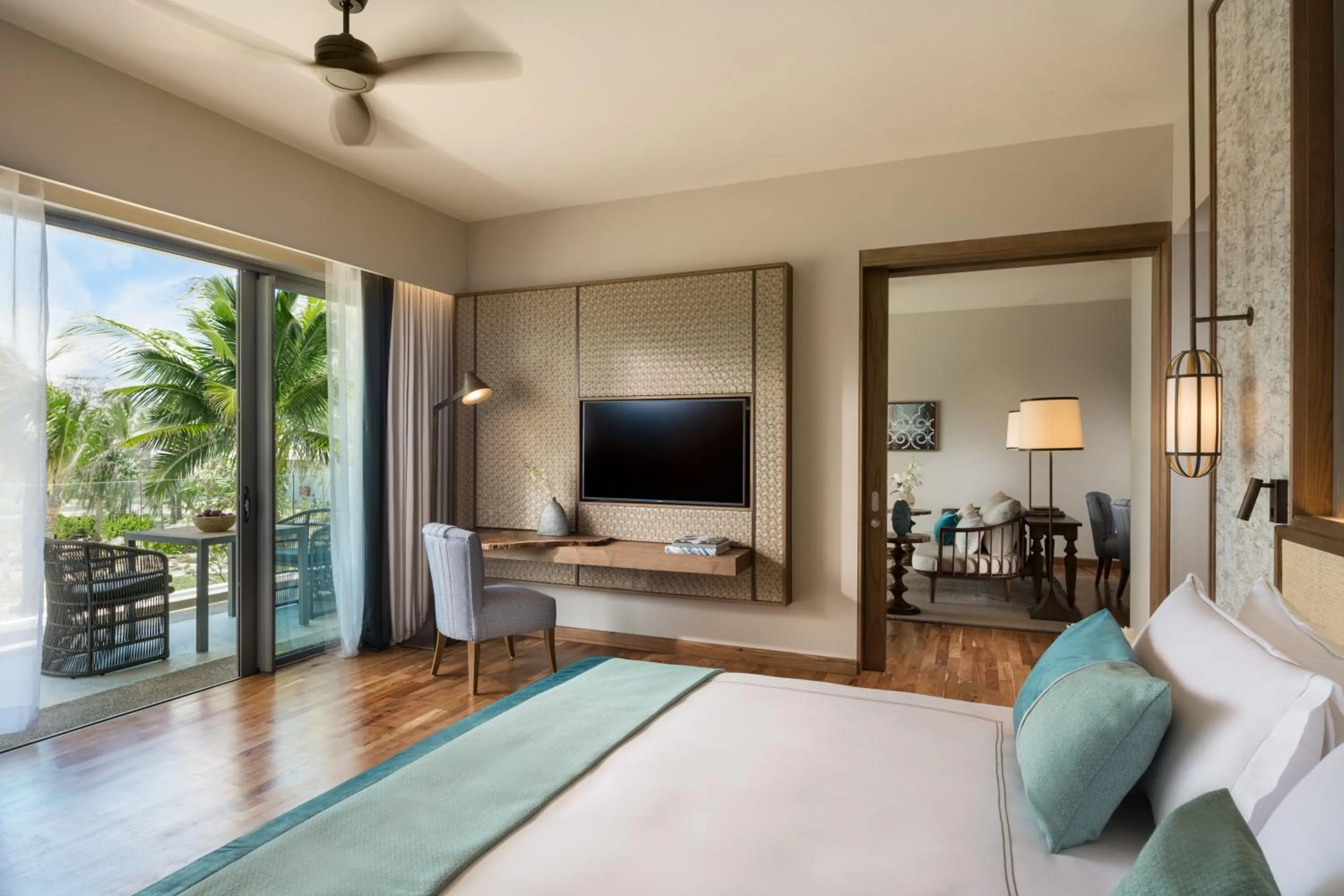 Bedroom, Bed in Anantara Iko Mauritius Resort & Villas