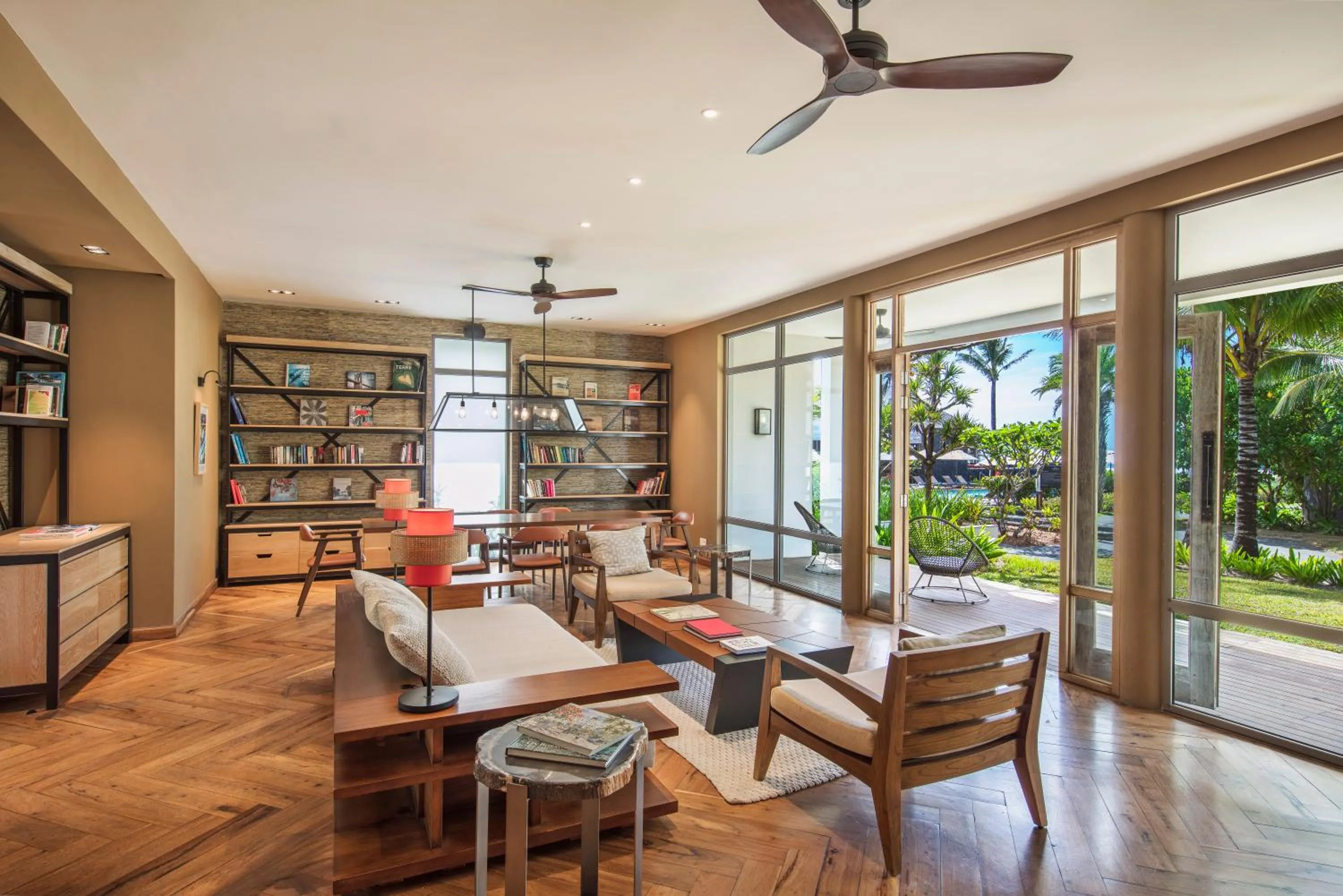 Library in Anantara Iko Mauritius Resort & Villas