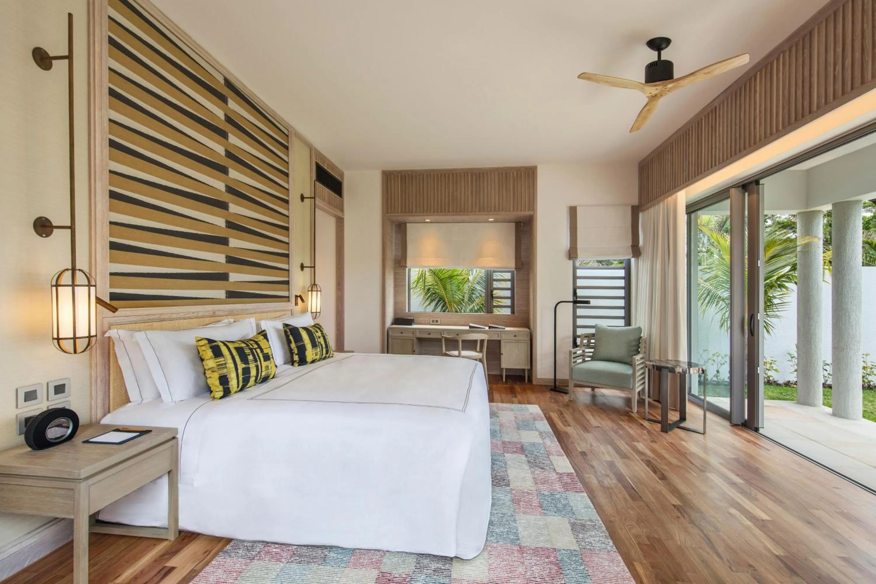 Bedroom, Bed in Anantara Iko Mauritius Resort & Villas