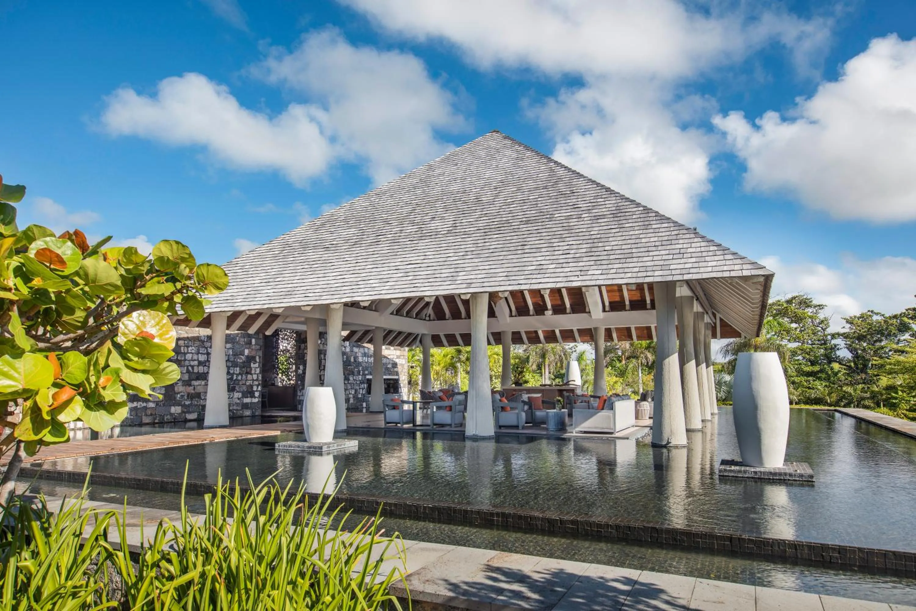 Lobby or reception in Anantara Iko Mauritius Resort & Villas