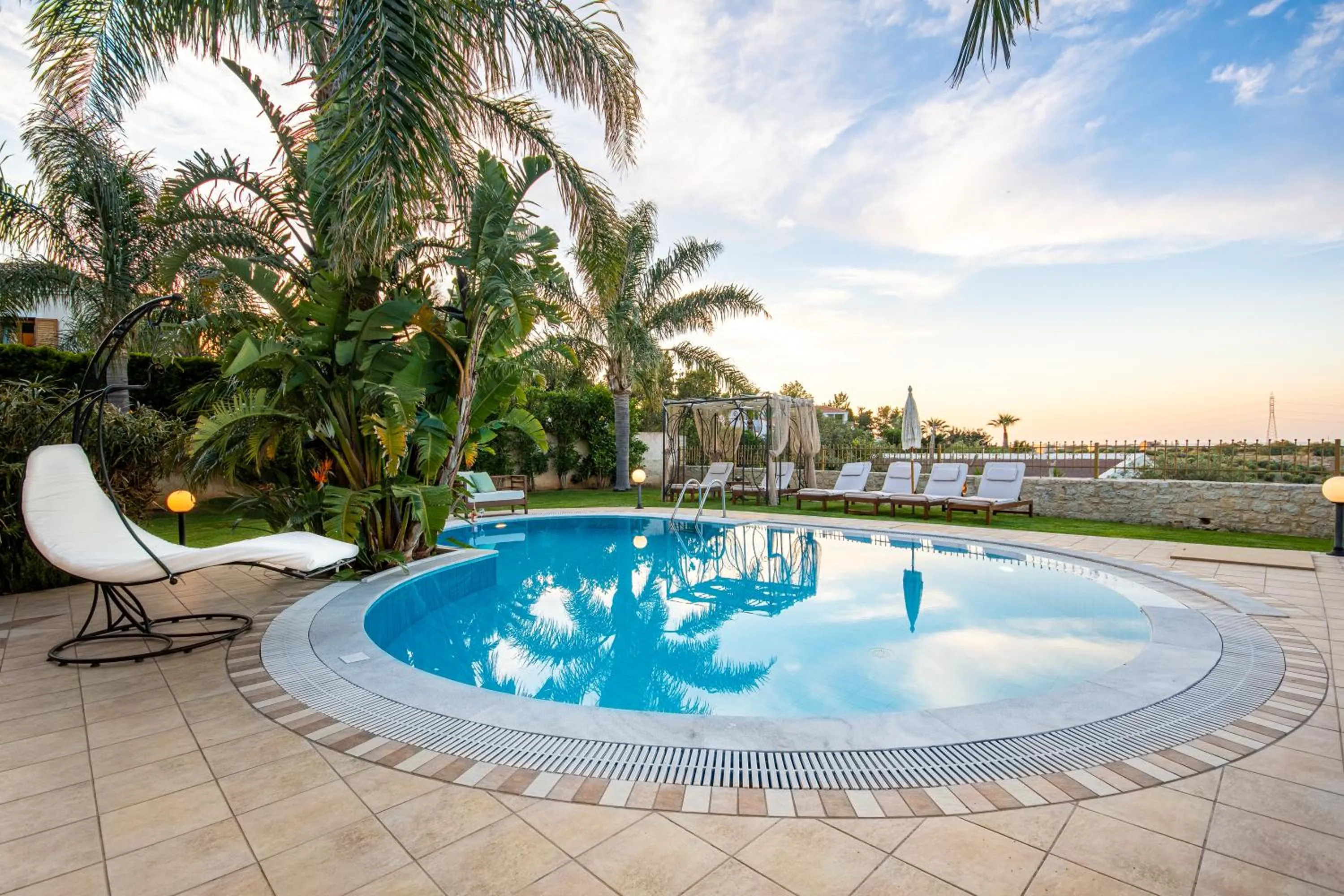 Swimming pool in Pandora Villas