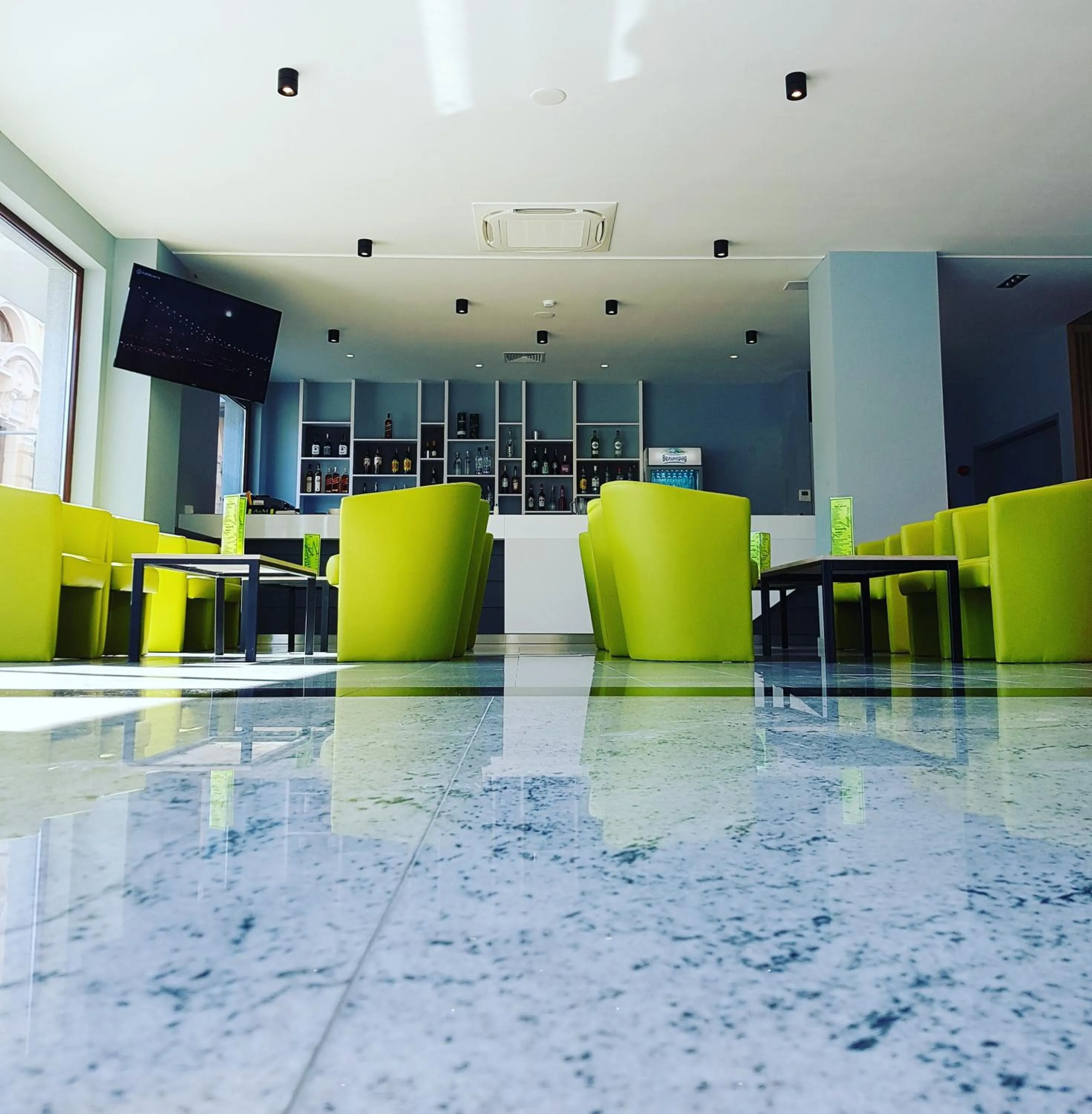 Lounge or bar in A&M Hotel with free parking