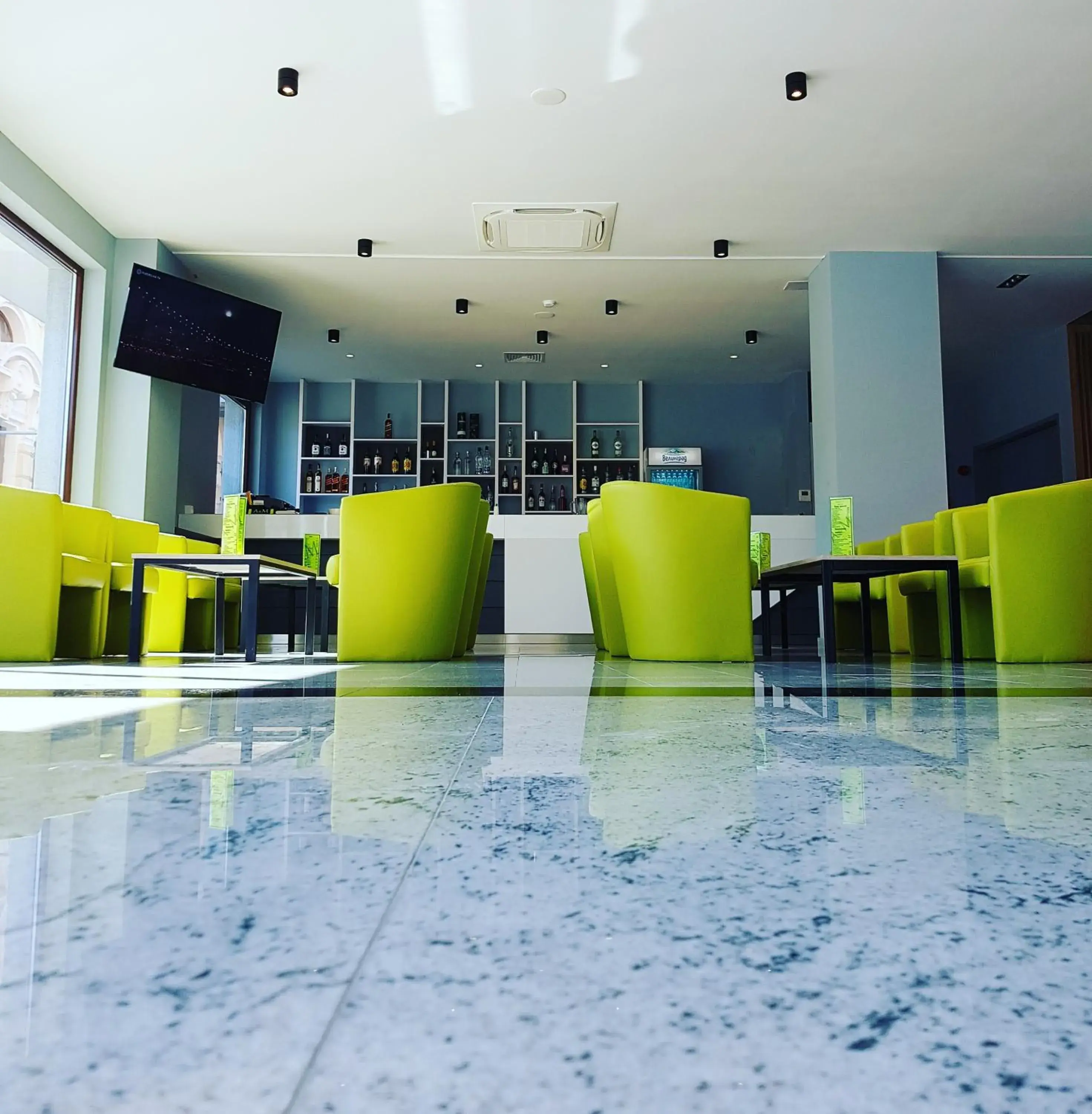 Lounge or bar in A&M Hotel with free parking Lounge or bar in A&M Hotel with free parking