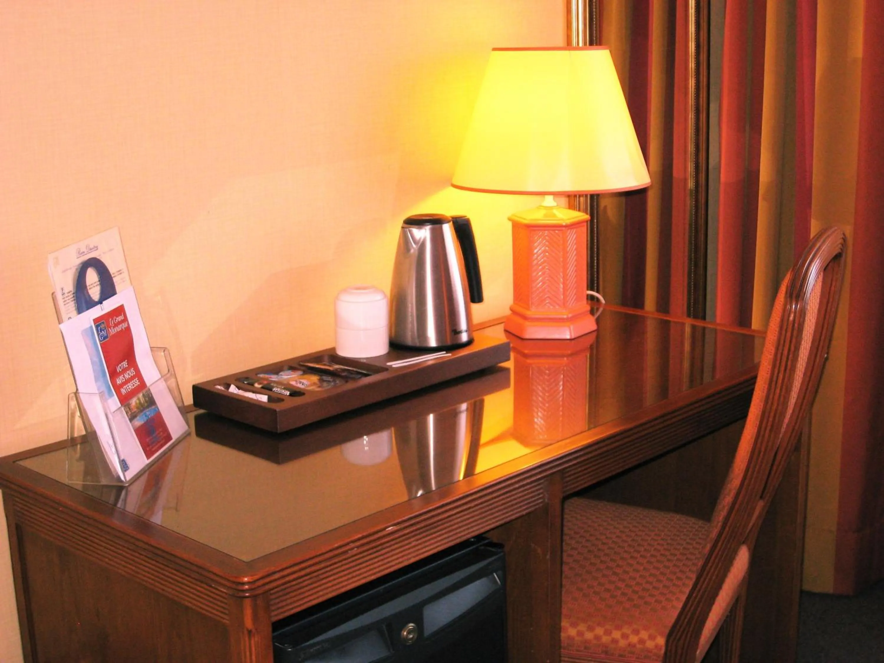 Coffee/tea facilities in Le Grand Monarque