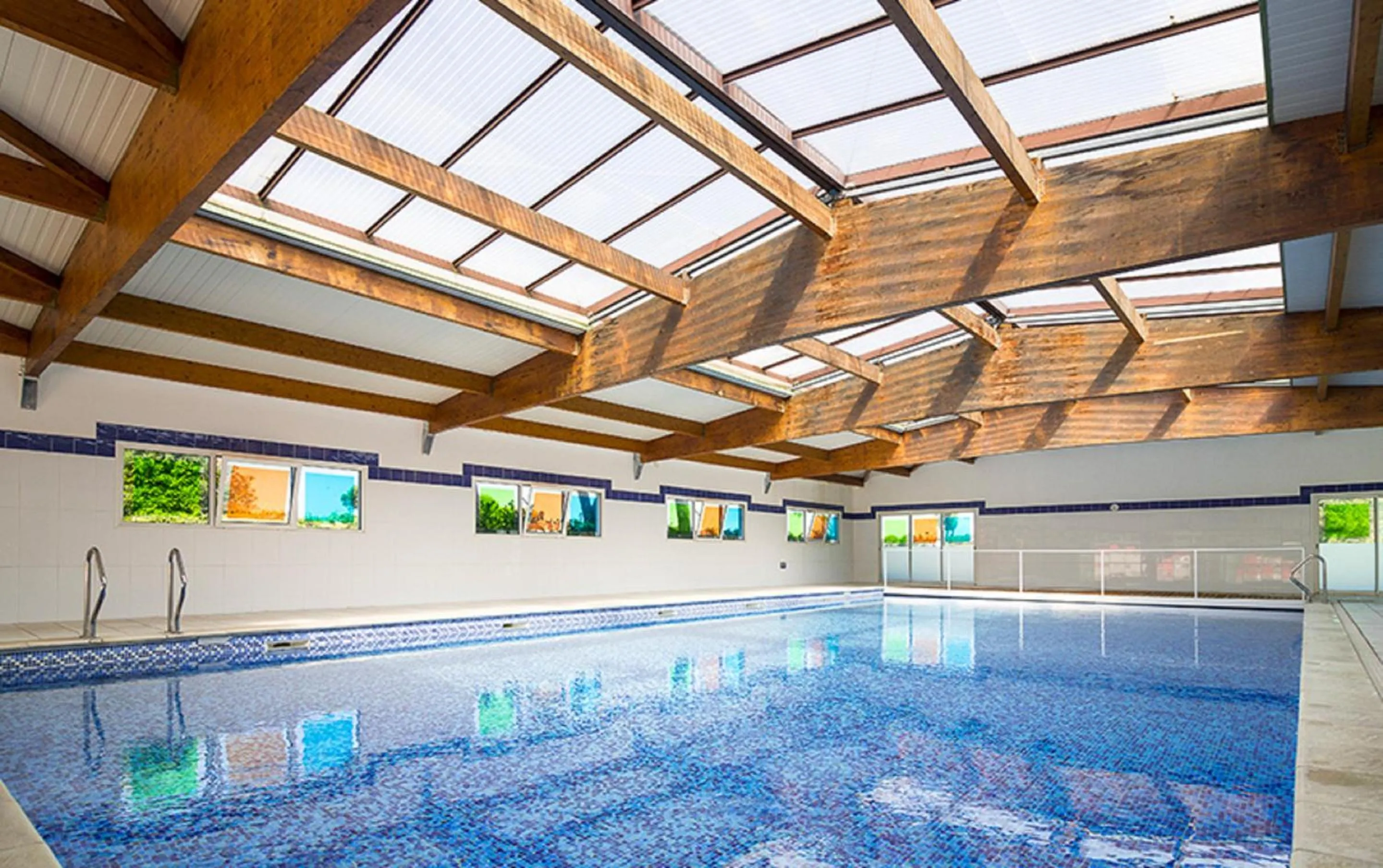 Swimming pool in Vacancéole - Résidence Le Palmyra Golf