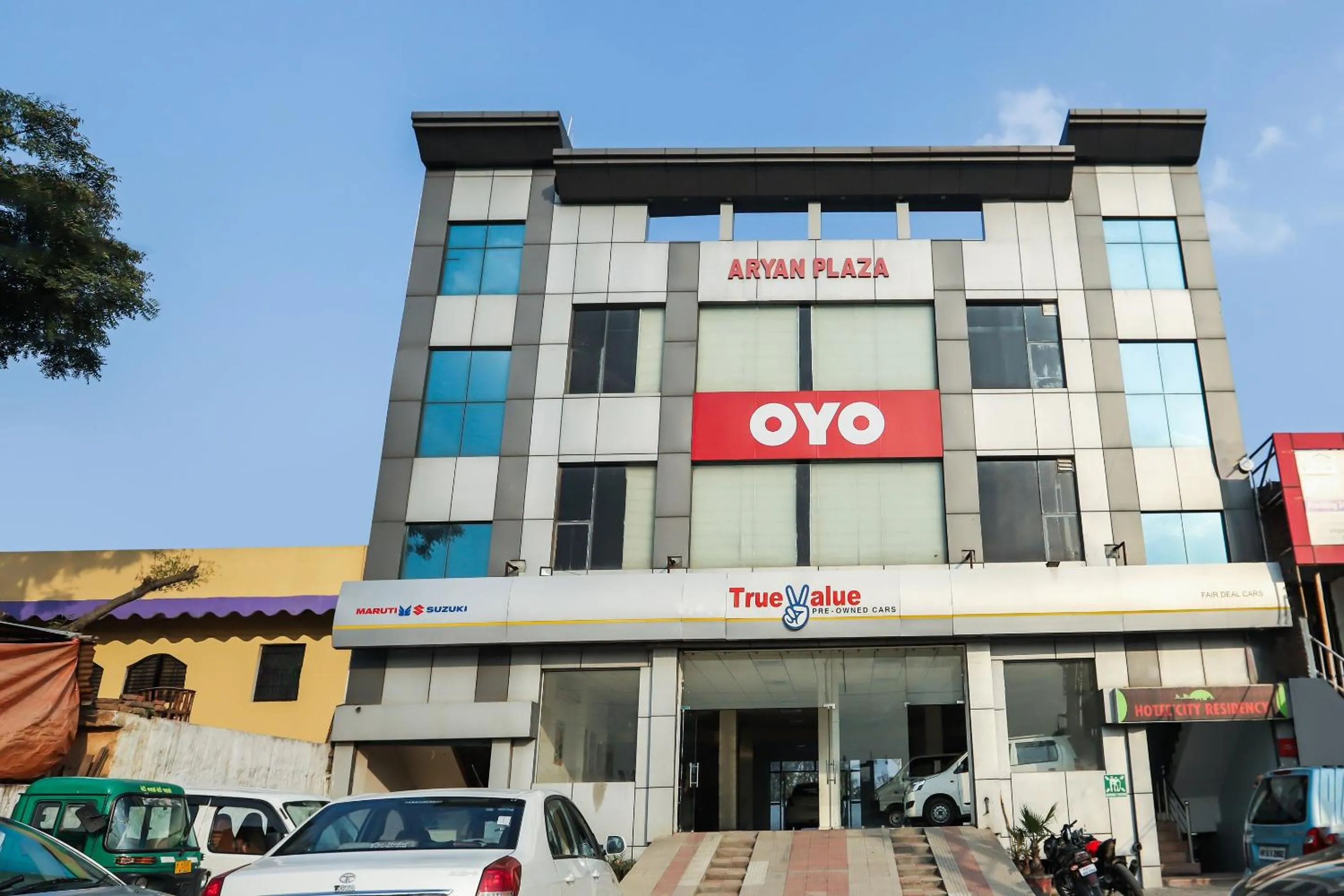 Facade/entrance in Hotel O City Residency